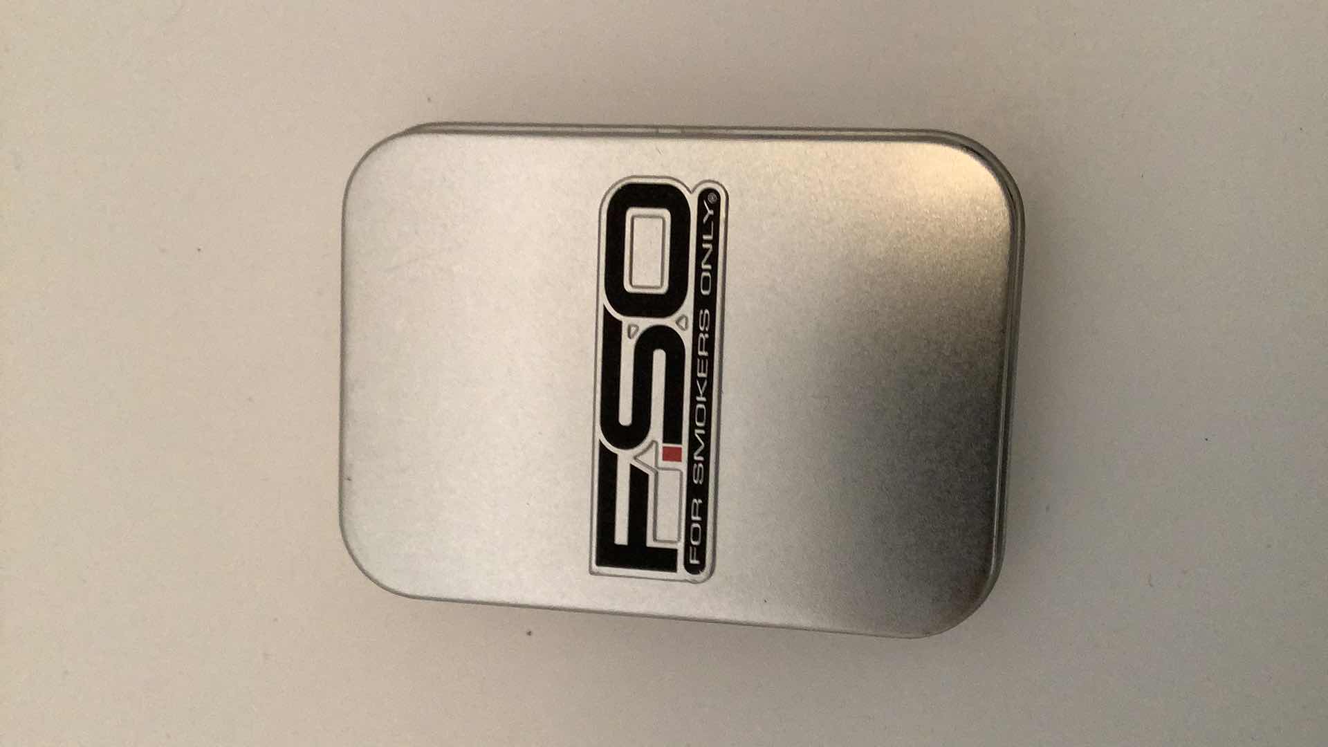 Photo 1 of JR NATION 88 LIGHTER W CASE