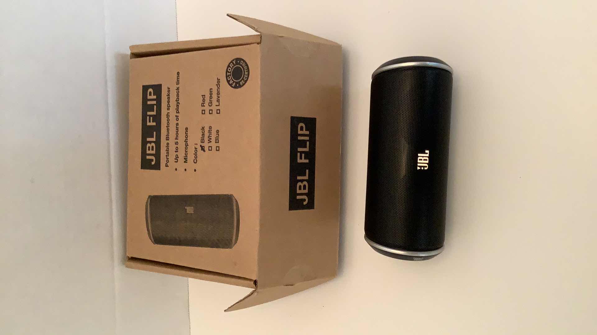 Photo 1 of JBL FLIP PORTABLE SPEAKER NEW