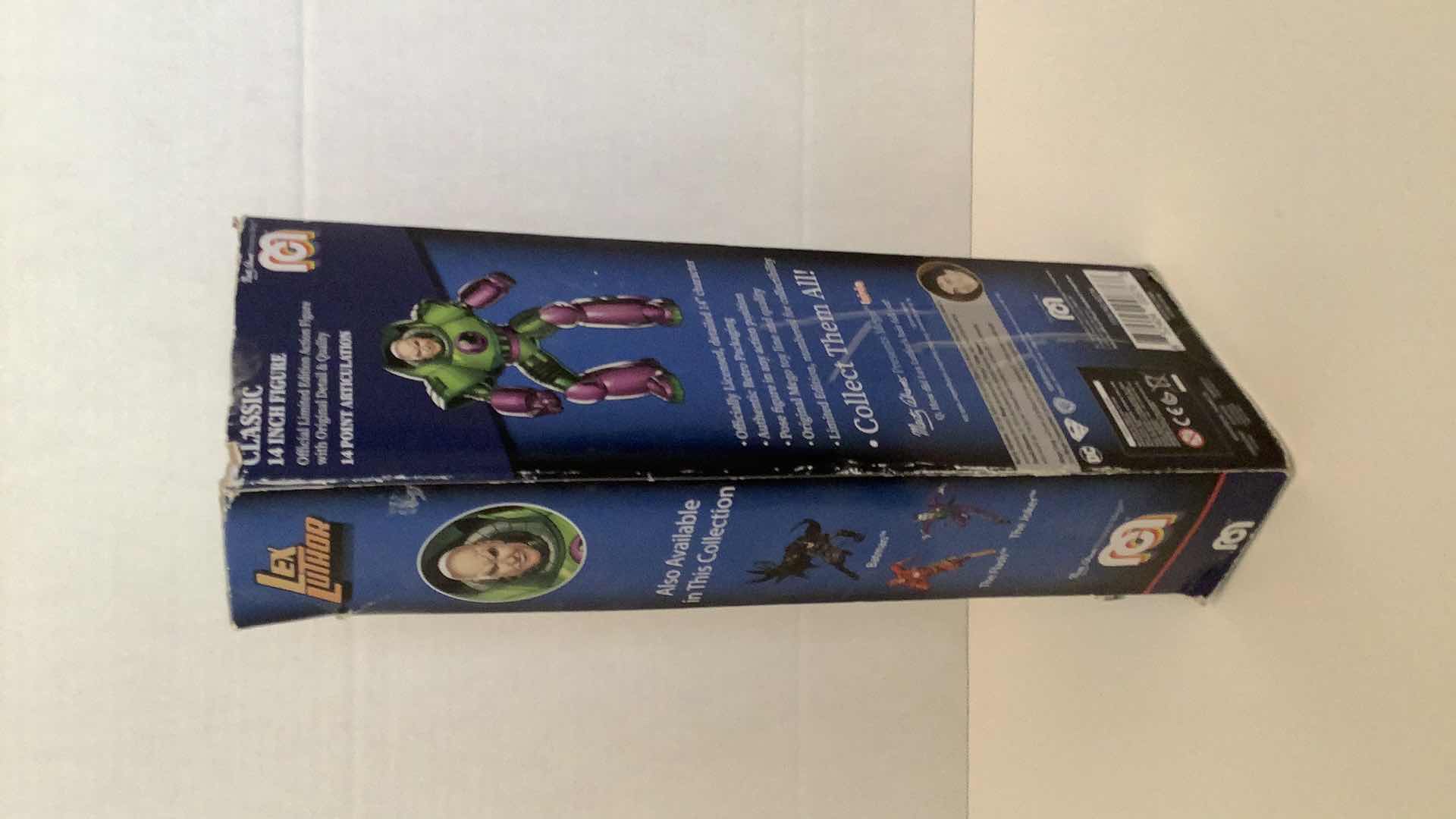 Photo 2 of LEN LUTHOR CLASSIC 14inch FIGURE
