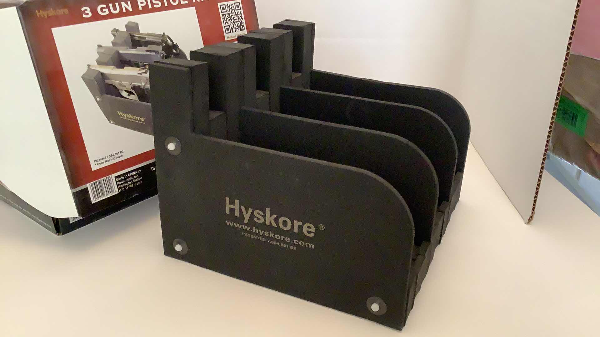 Photo 1 of 3 GUN PISTOL RACK