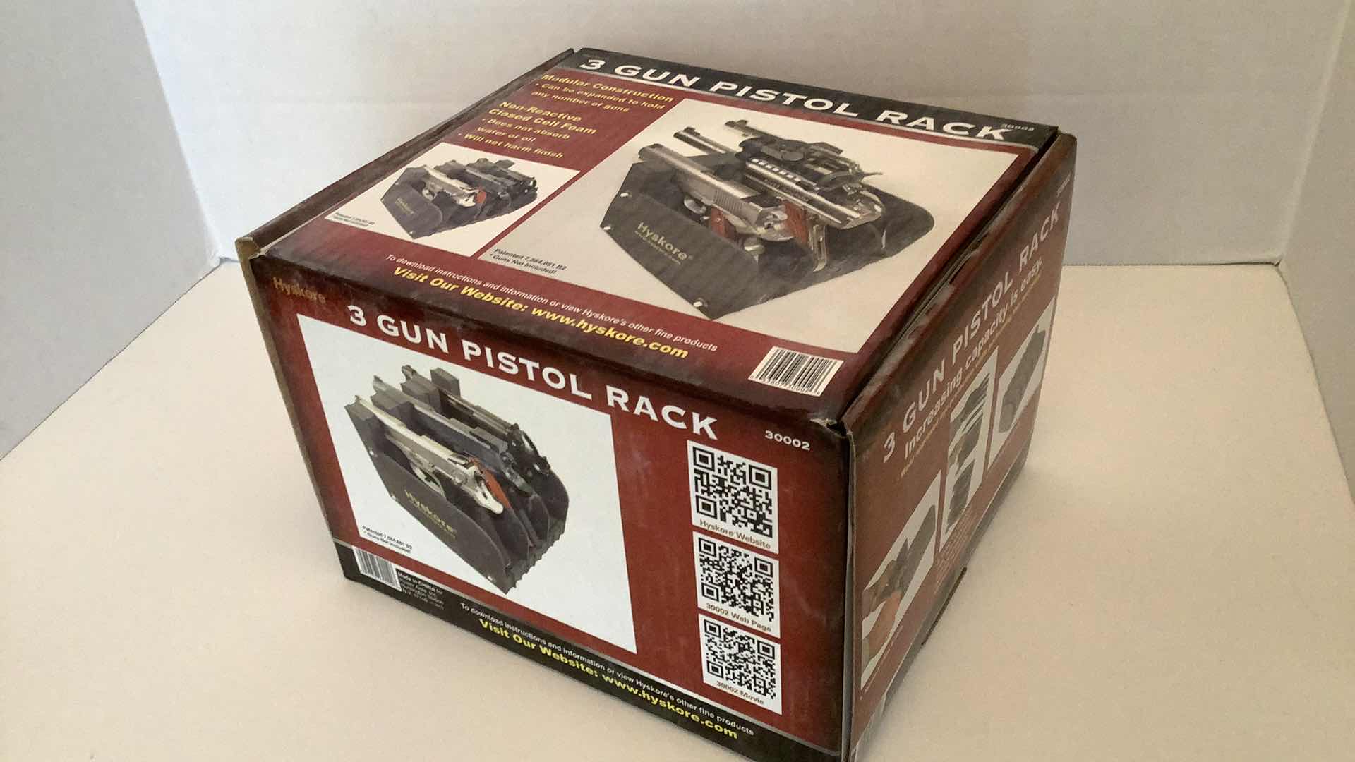 Photo 1 of 3 GUN PISTOL RACK