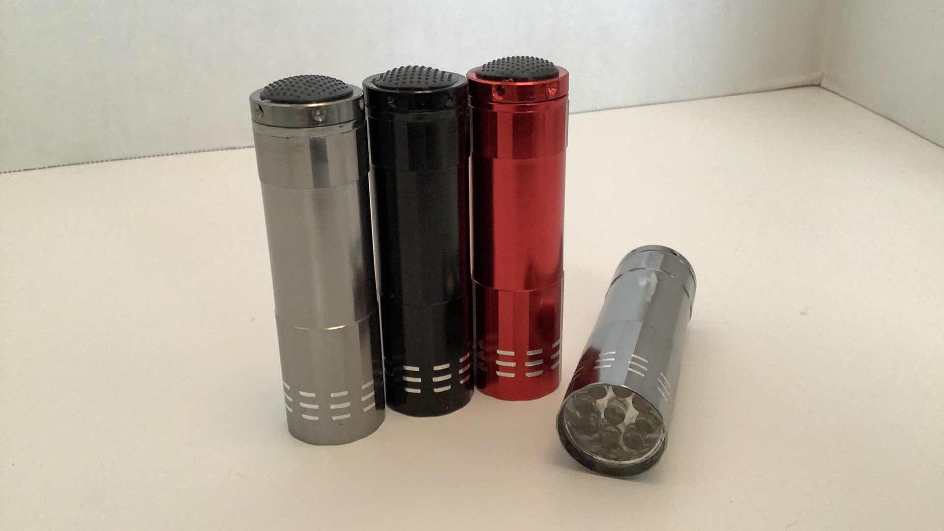 Photo 2 of 4 NAIL 9LED LAMPS