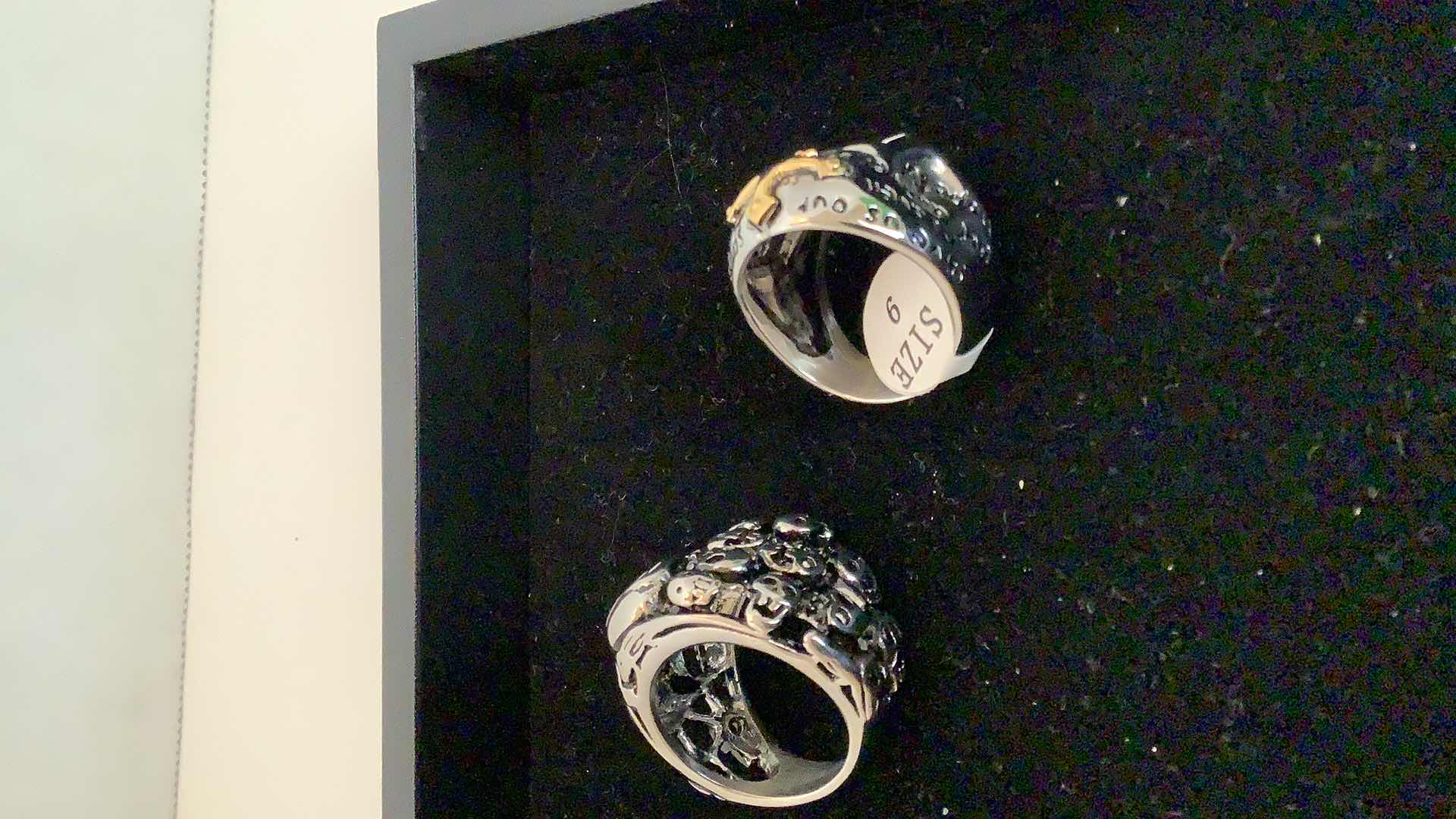 Photo 1 of MENS RINGS SIZE 10