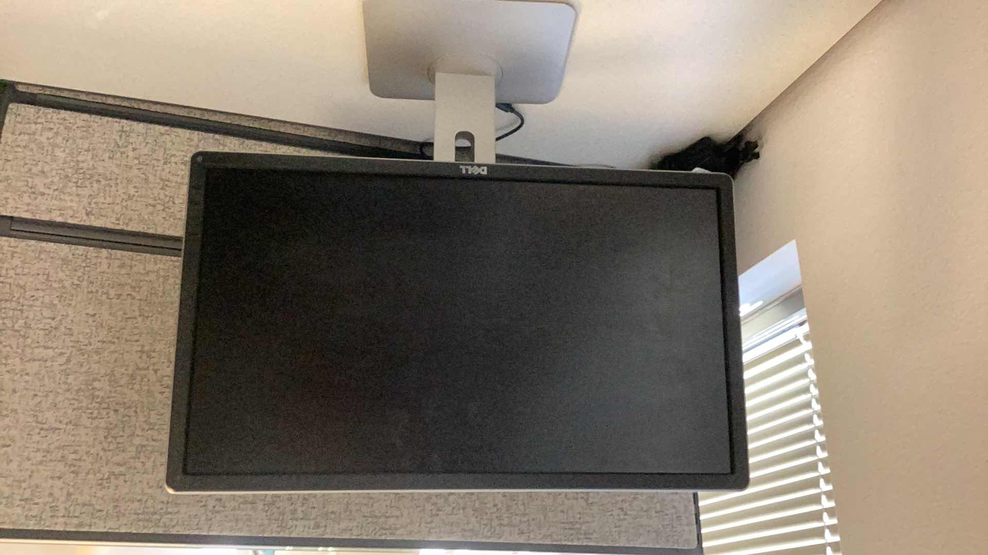 Photo 1 of DELL MONITOR MODEL P2314hc