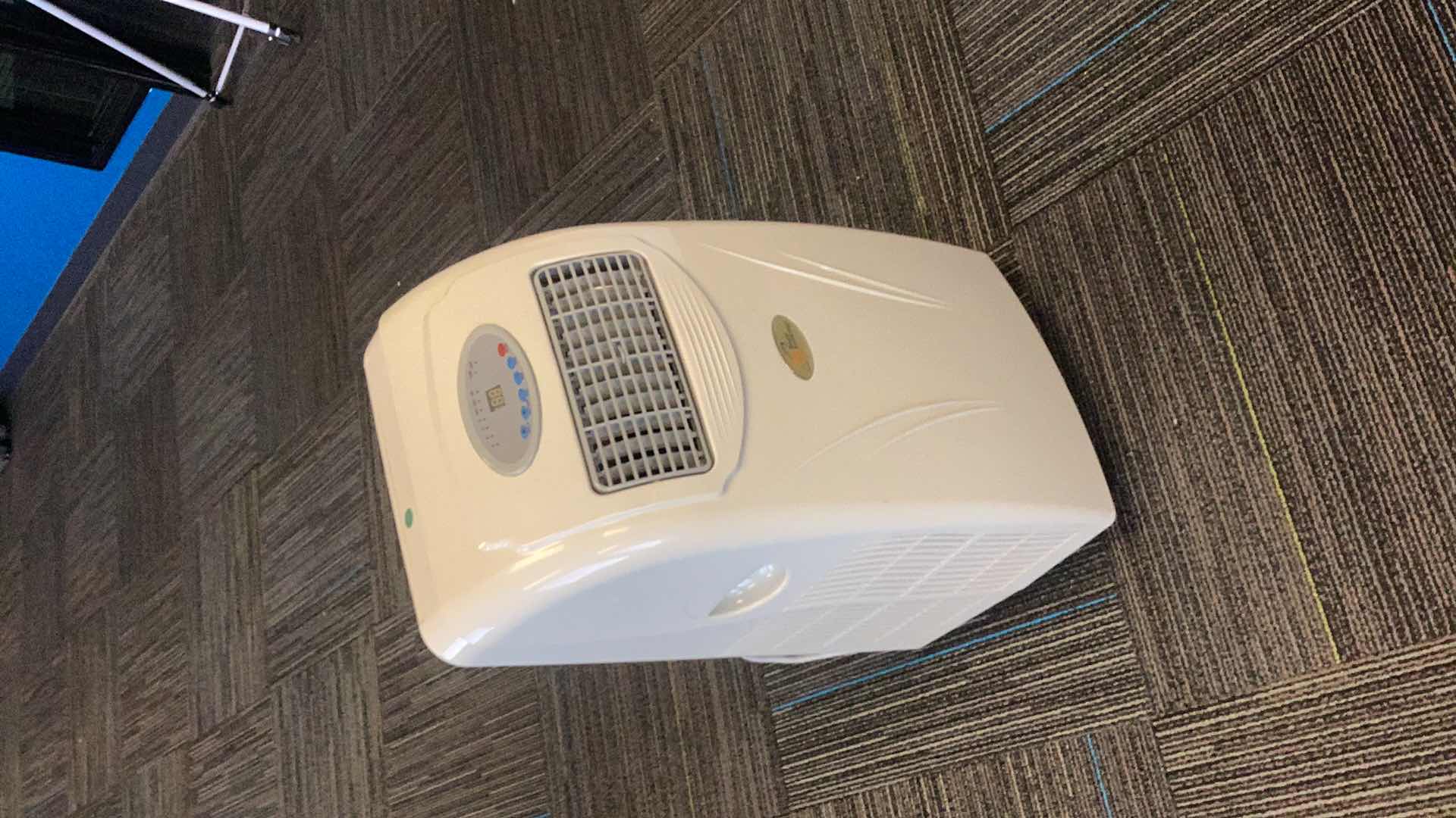 Photo 1 of ROYAL SOVEREIGN PORTABLE AIR-CONDITION MODEL APR 900e