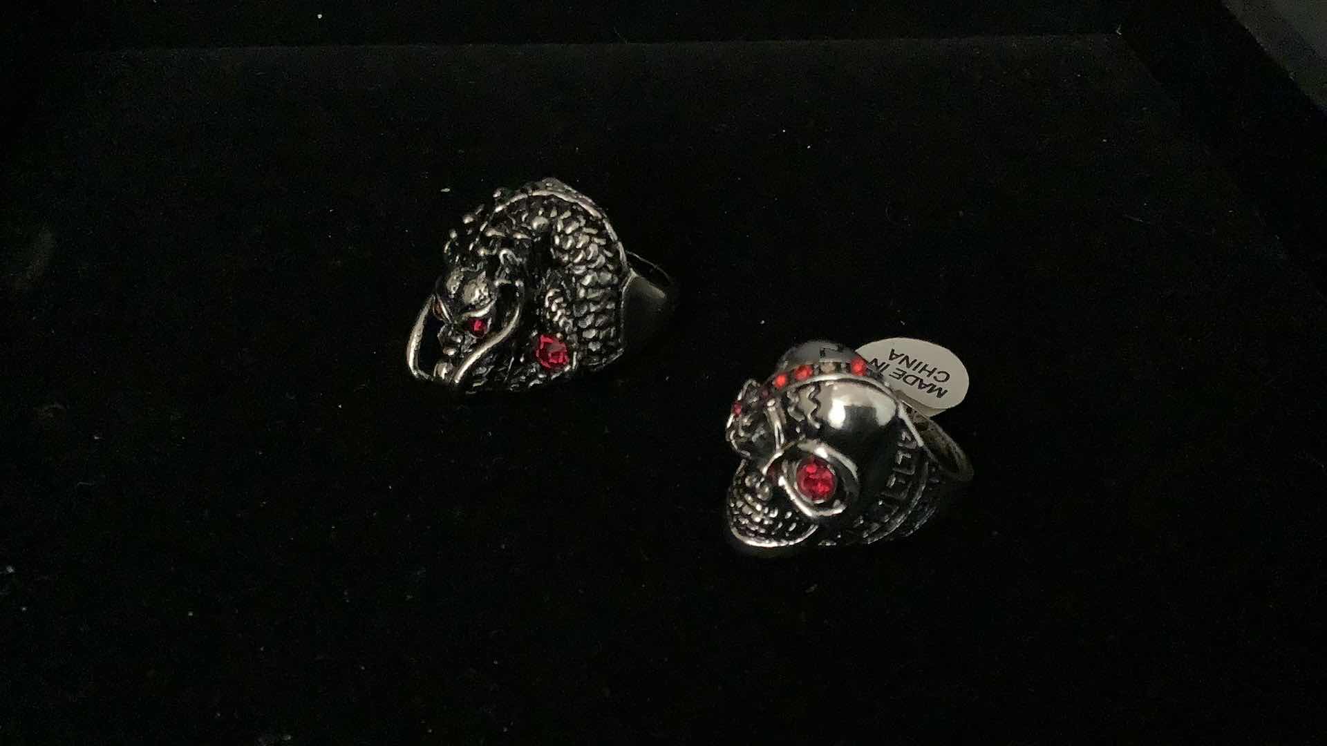 Photo 1 of 2 MEN RINGS SIZE 8