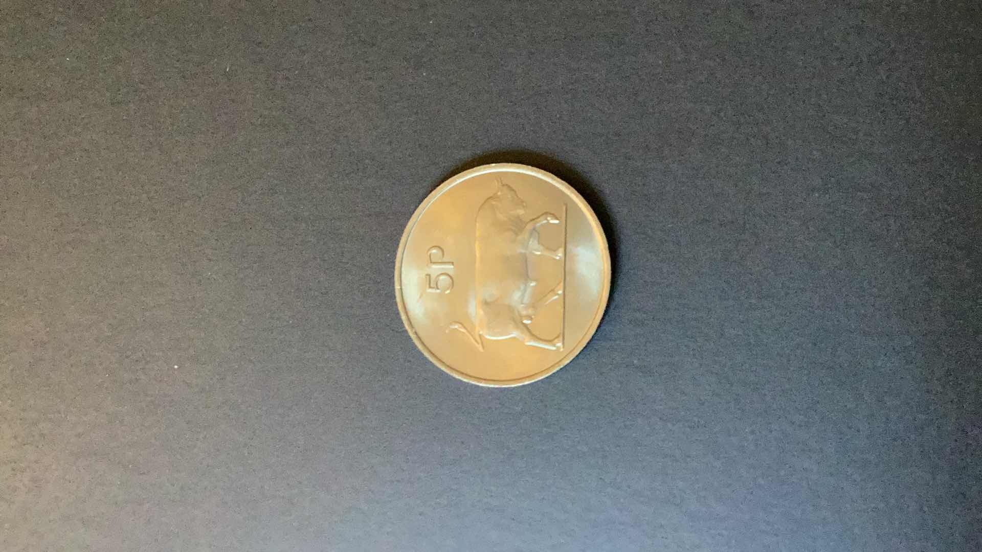 Photo 1 of IRELAND 1971 5 P