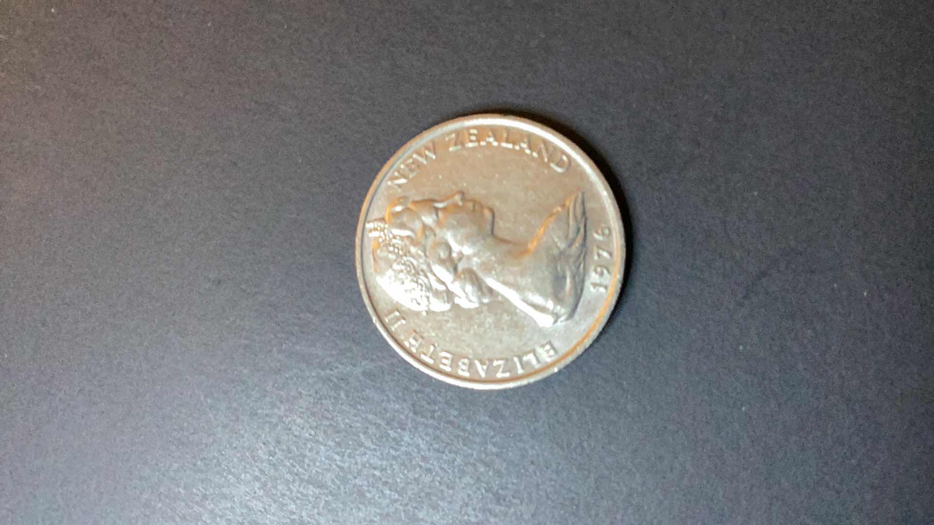 Photo 2 of NEW ZEALAND 1976 10 CENTS