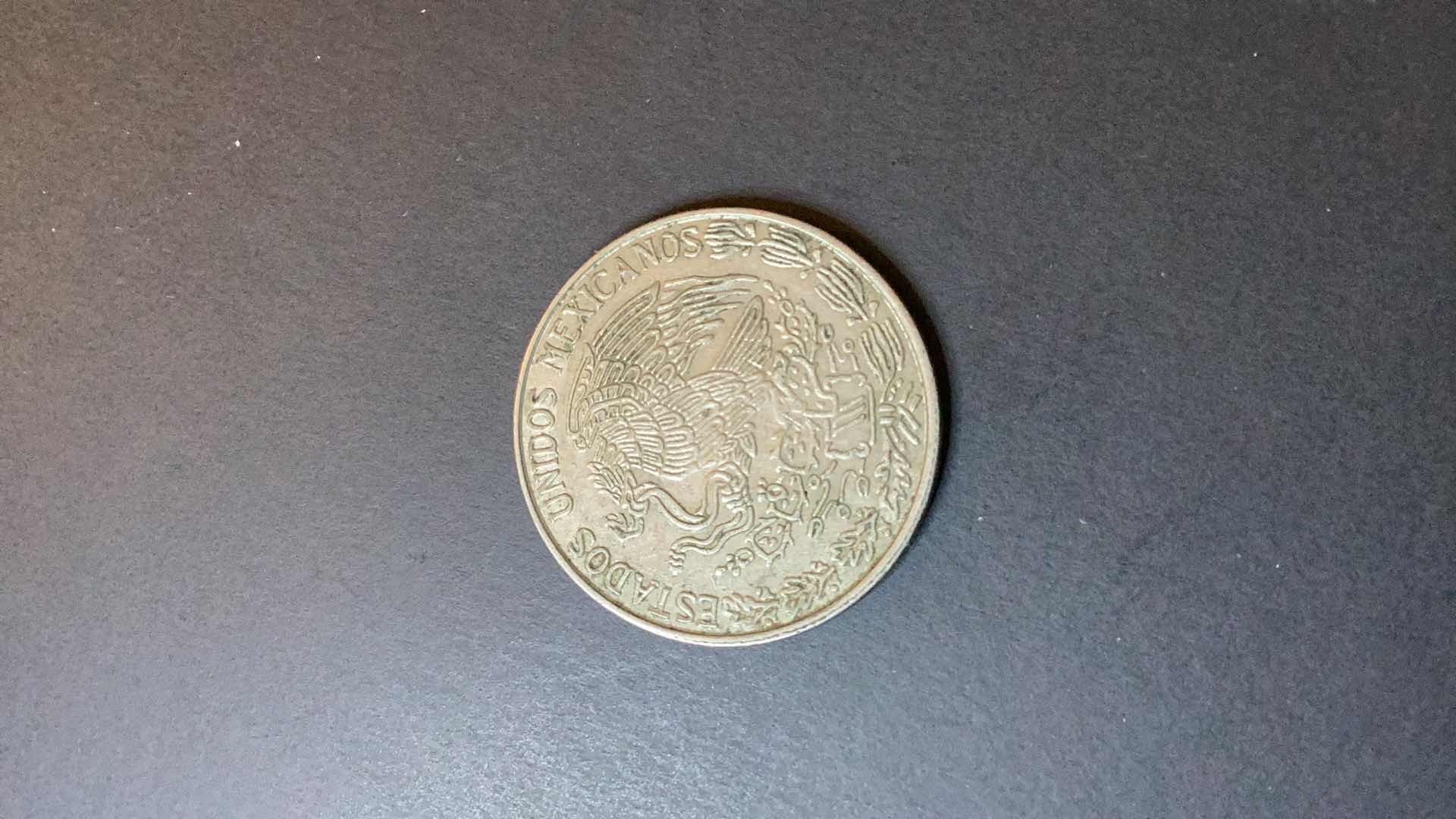 Photo 1 of ESTADOS UNIDOS MEXICANOS 1982 UN PESO