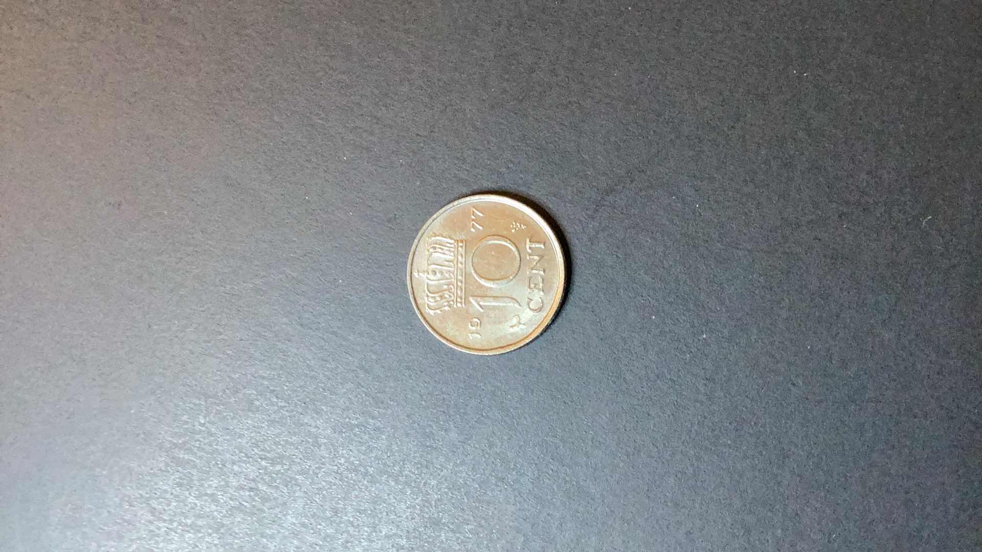 Photo 1 of NETHERLANDS 1977 10 CENTS