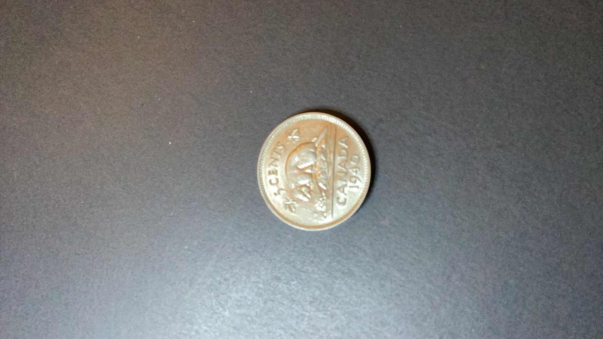 Photo 2 of CANADA 1940 5 CENTS