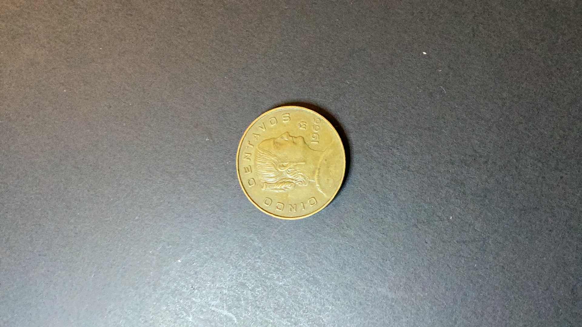 Photo 1 of MEXICO 1966 5 CENTAVOS