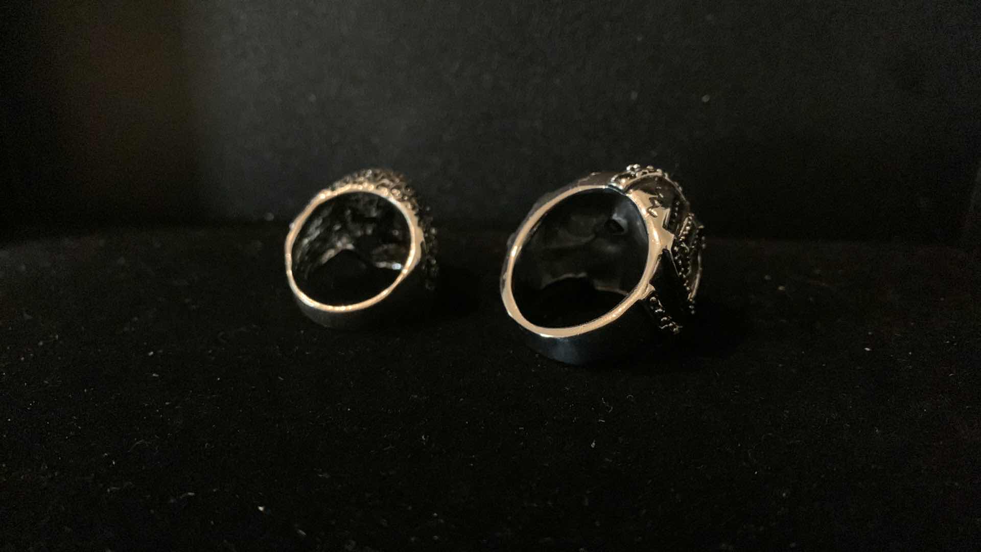 Photo 1 of MENS RINGS SIZE 9