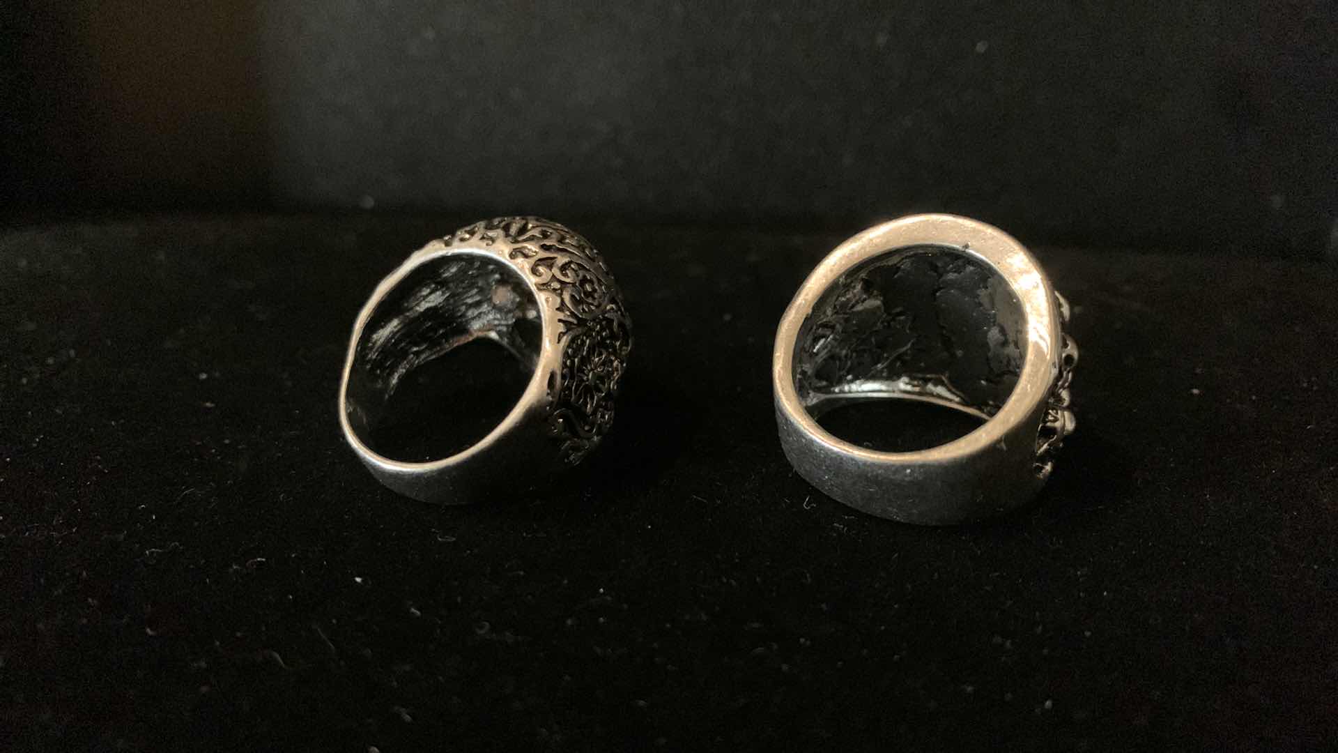 Photo 1 of MENS RINGS SIZE 9