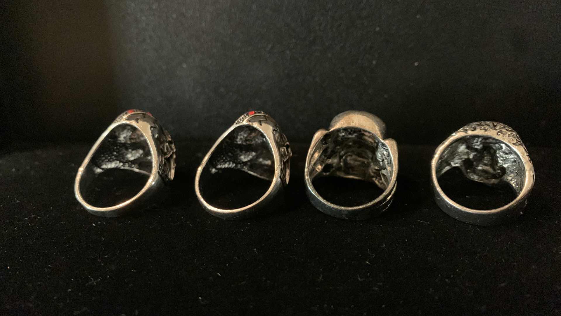 Photo 1 of MENS RINGS SIZE 9