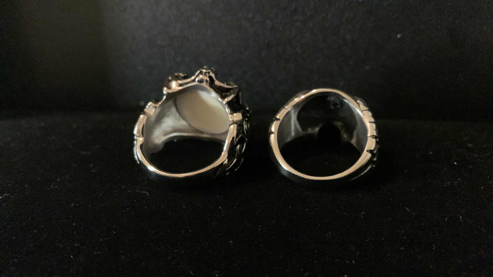 Photo 1 of MENS RINGS SIZE 11