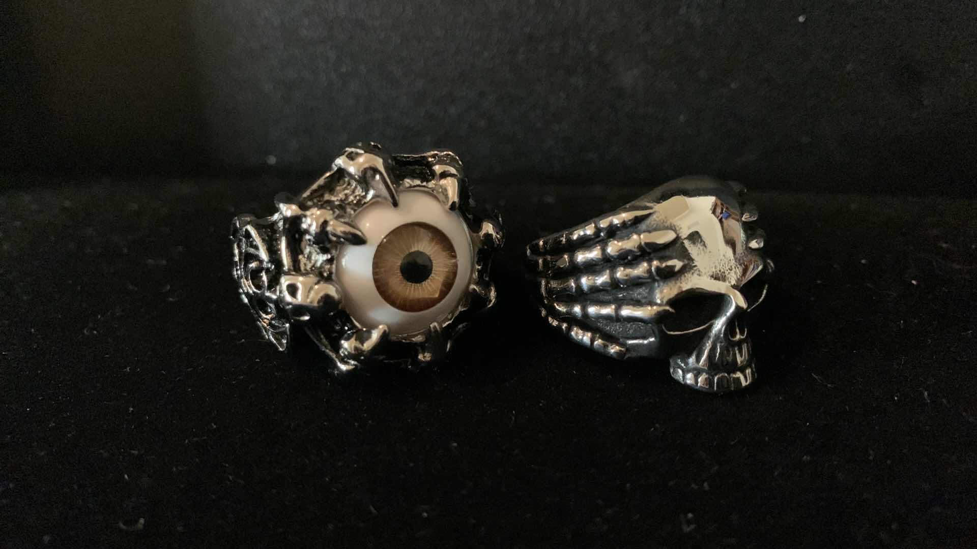 Photo 1 of MENS RINGS SIZE 11