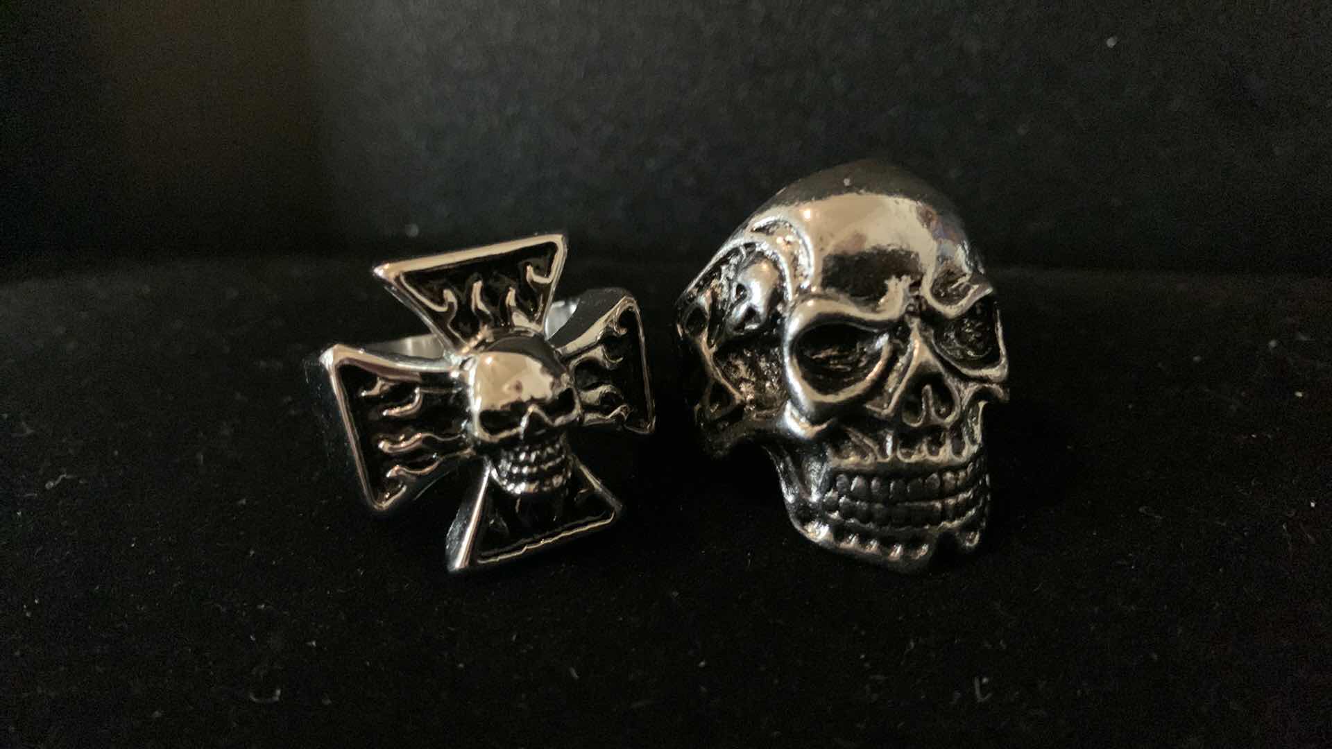 Photo 1 of MENS RINGS SIZE 12