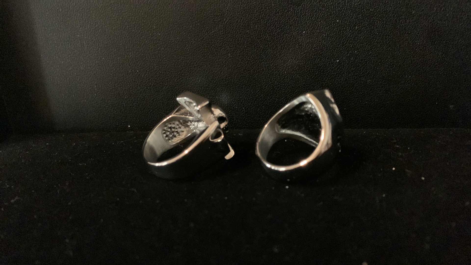 Photo 1 of MENS RINGS SIZE 10