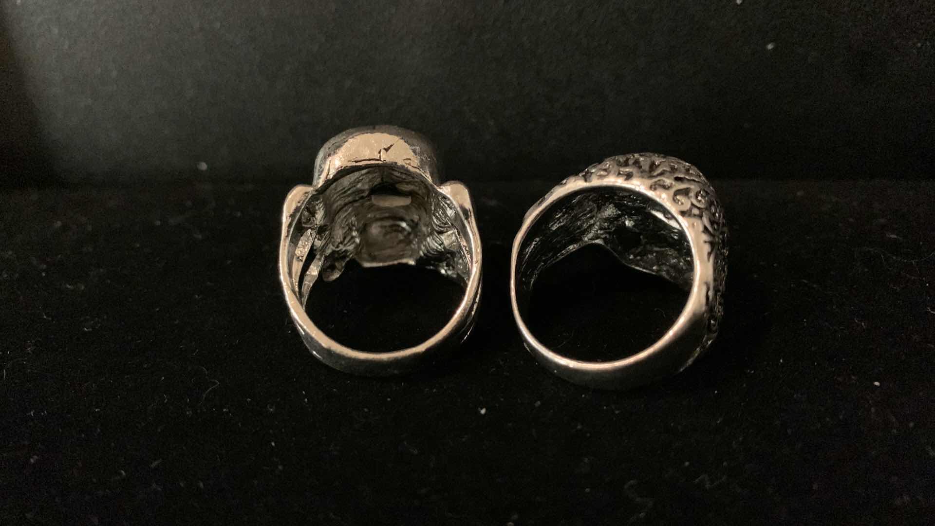 Photo 1 of MENS RINGS SIZE 9