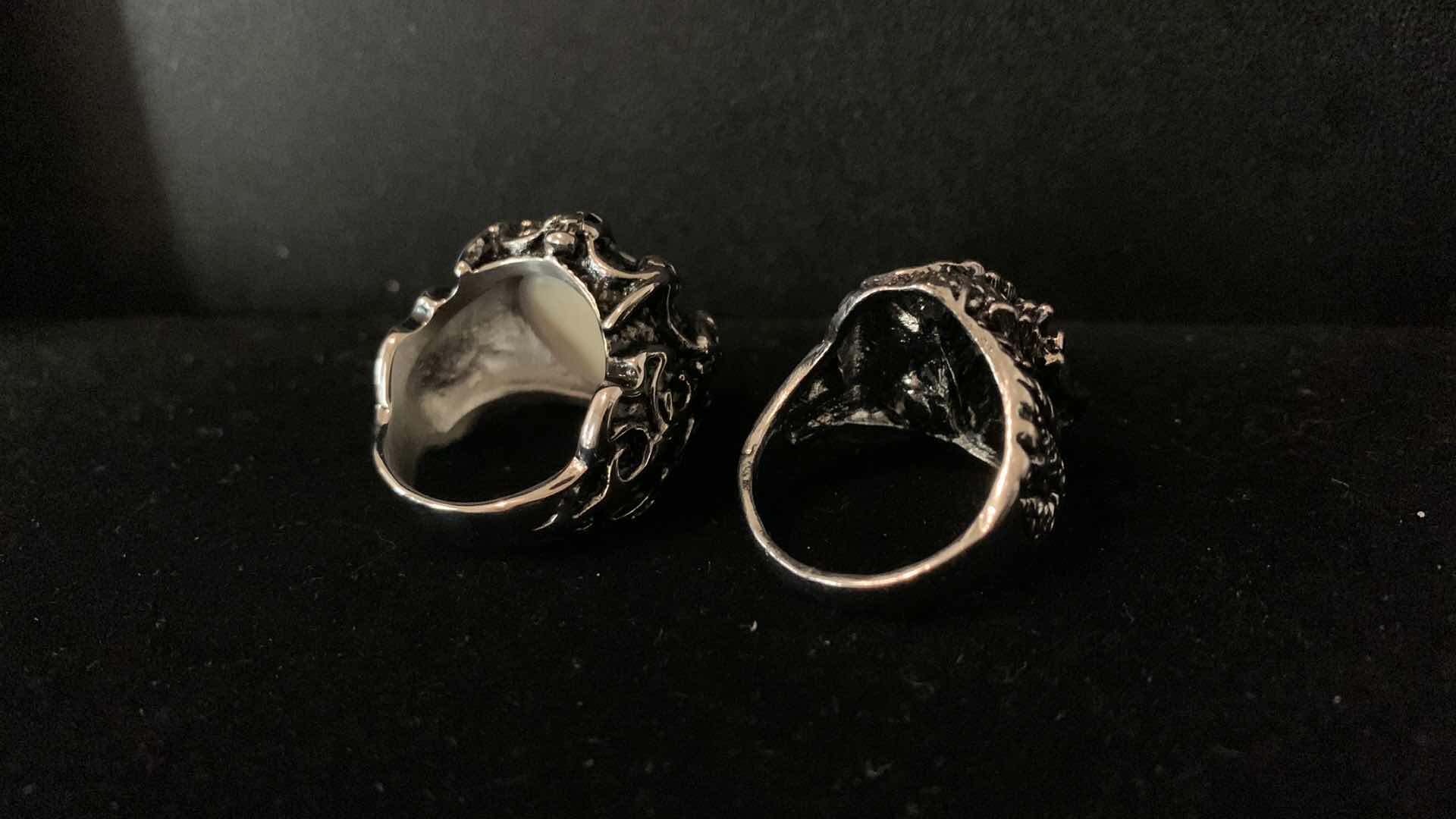 Photo 2 of MENS RINGS SIZE 10