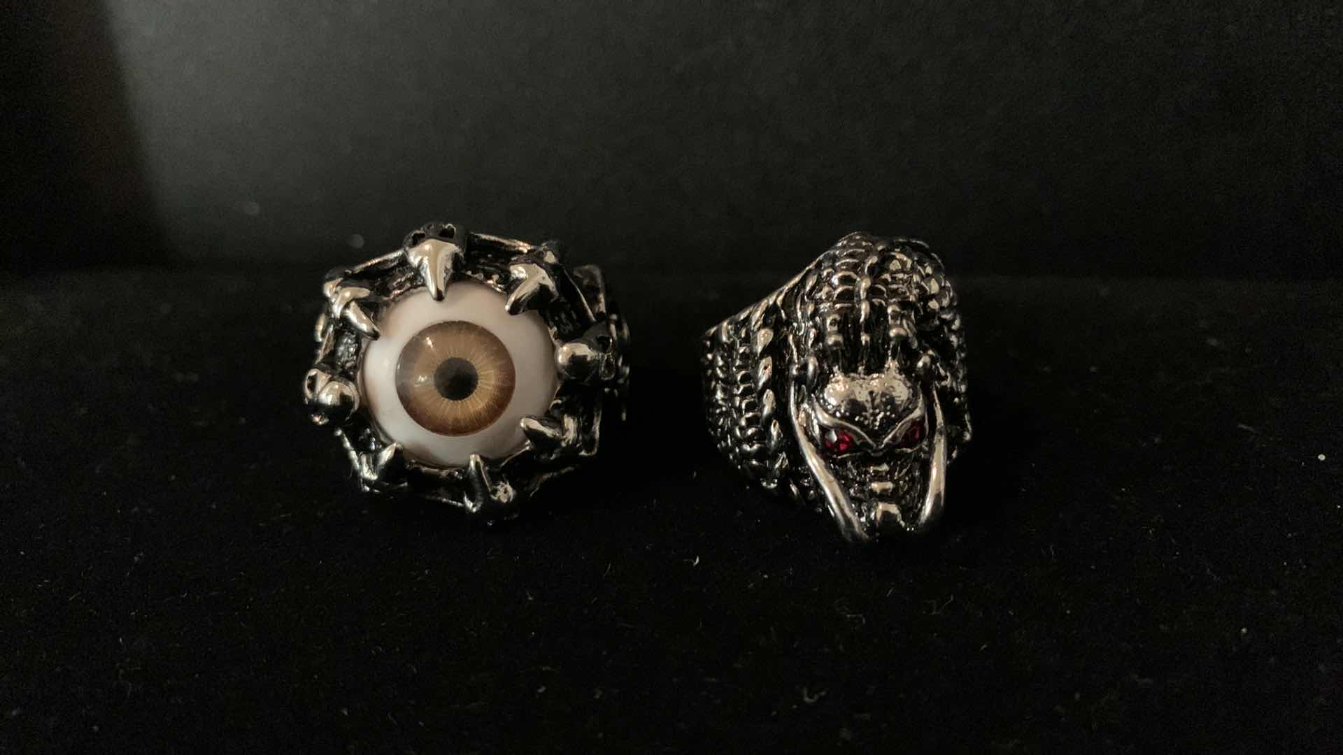 Photo 1 of MENS RINGS SIZE 10