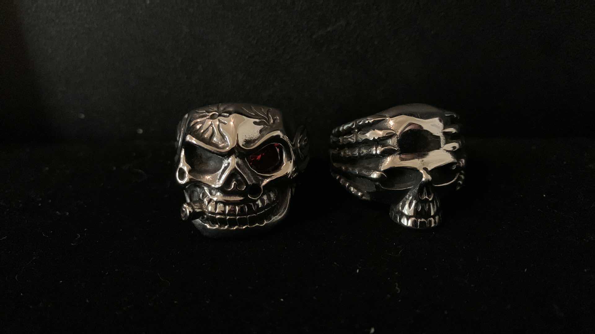 Photo 1 of MENS RINGS SIZE 11