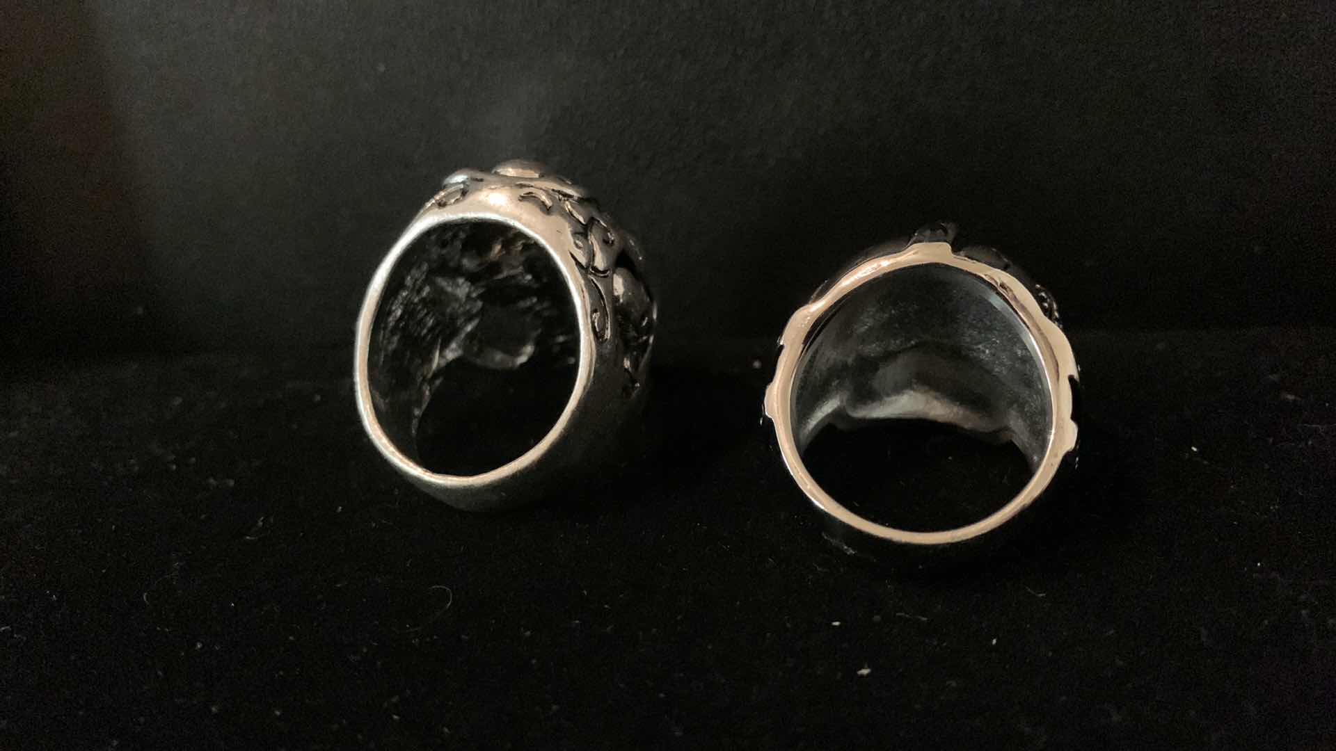 Photo 1 of MENS RINGS SIZE 10