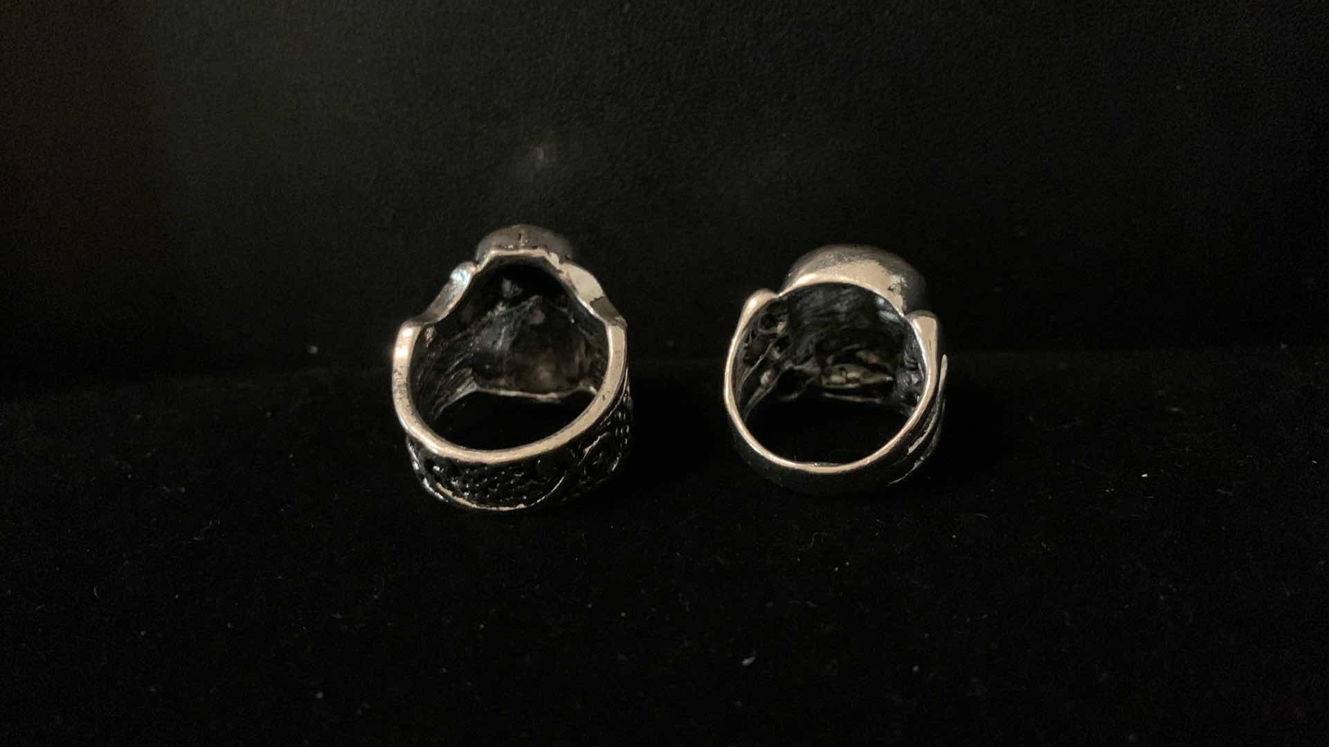 Photo 1 of MENS RINGS SIZE 9