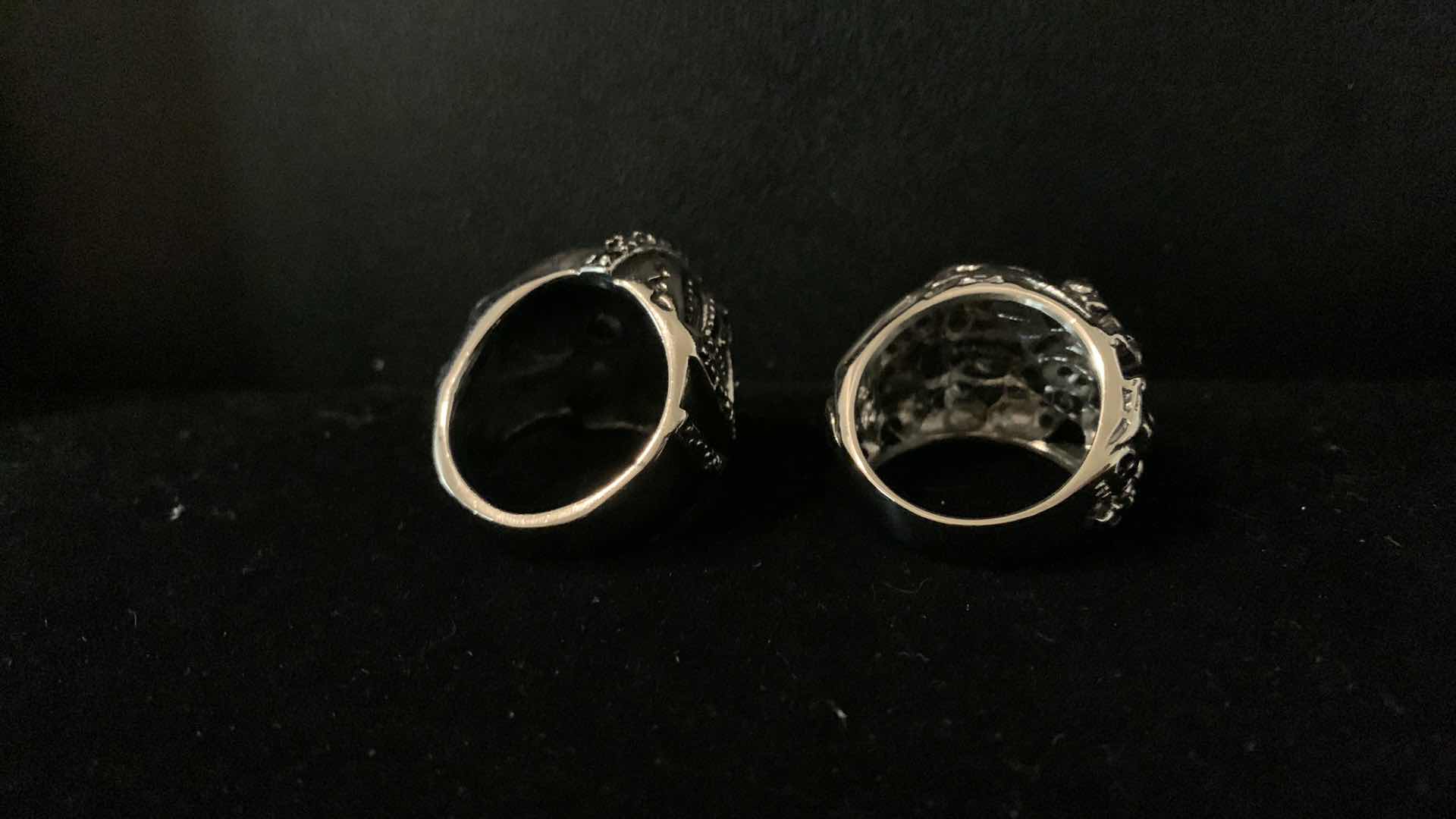 Photo 1 of MENS RINGS SIZE 10