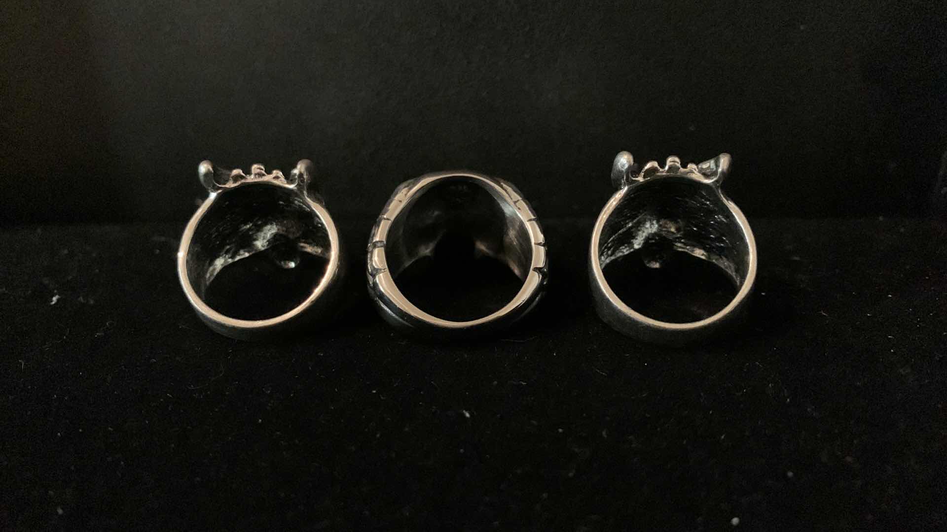 Photo 1 of MENS RINGS SIZE 9