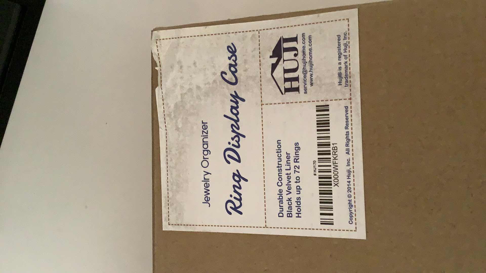 Photo 4 of 2 RING DISPLAY CASES