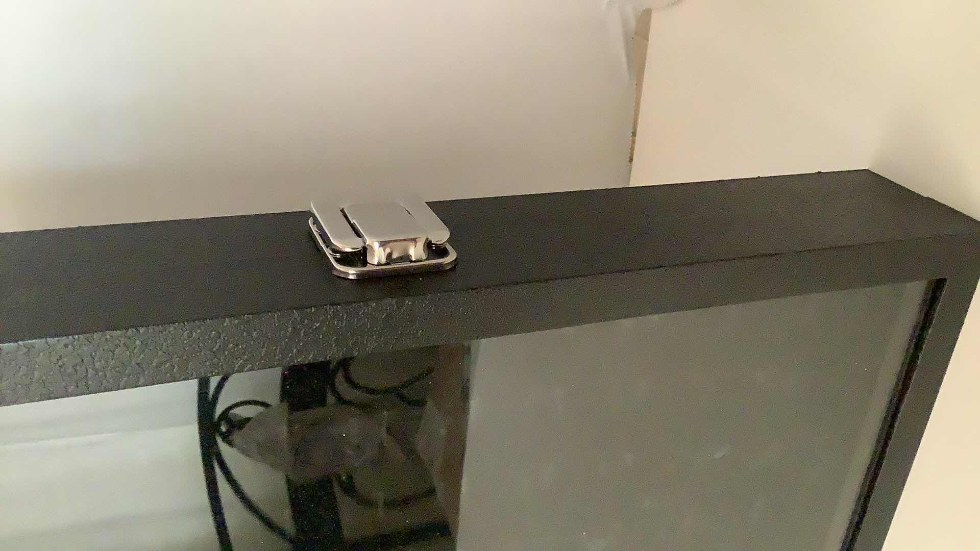 Photo 1 of 2 RING DISPLAY CASES