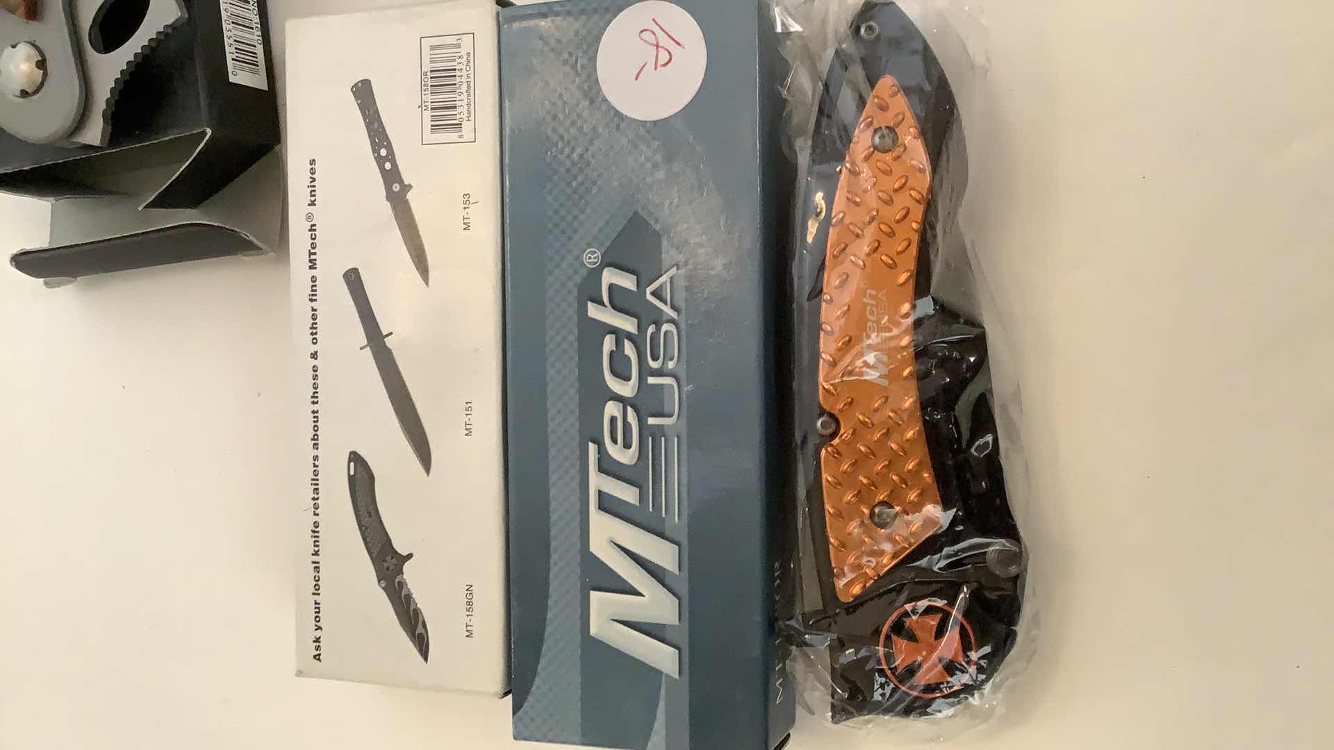 Photo 1 of 3 PCS ASSORTED POCKET KNIVES