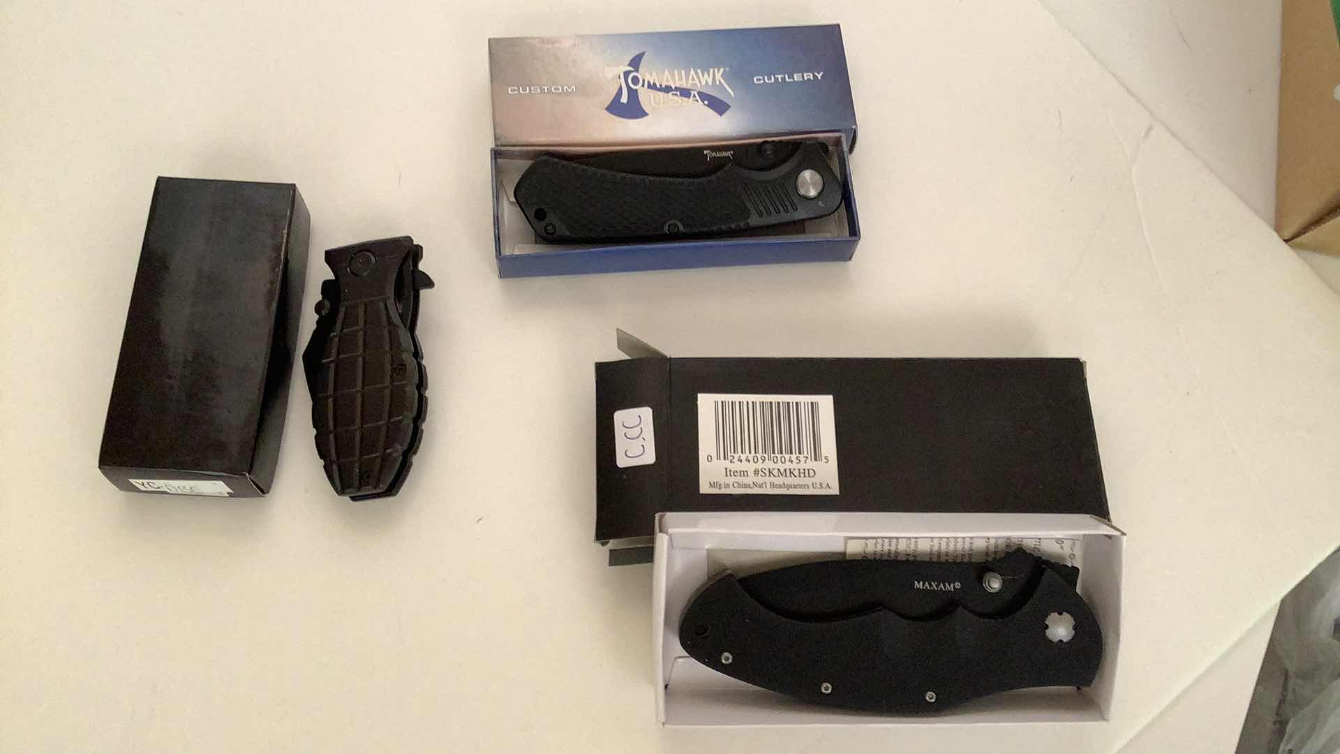 Photo 1 of 3 PCS ASSORTED POCKET KNIVES