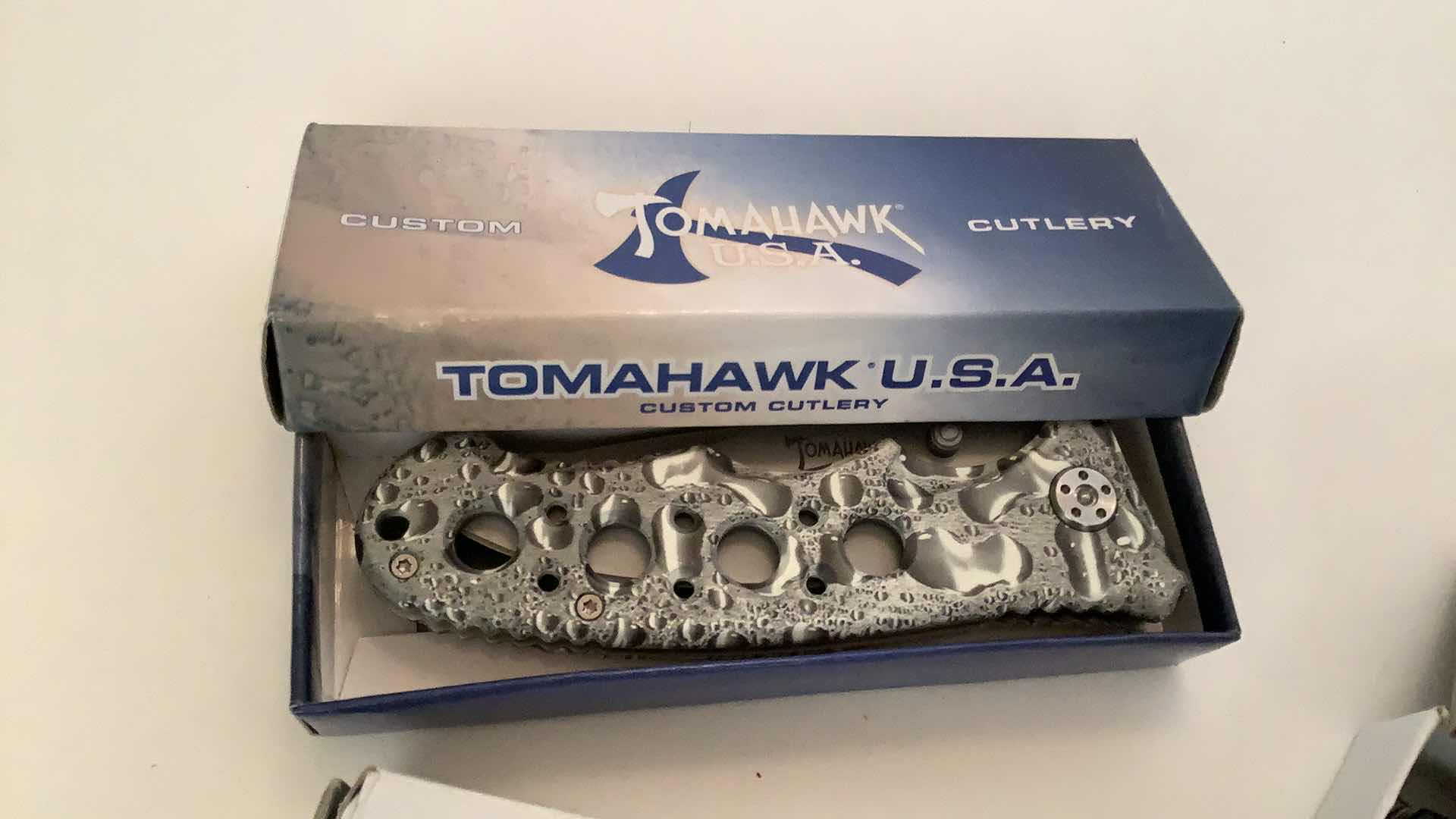 Photo 1 of 3 PCS ASSORTED POCKET KNIVES