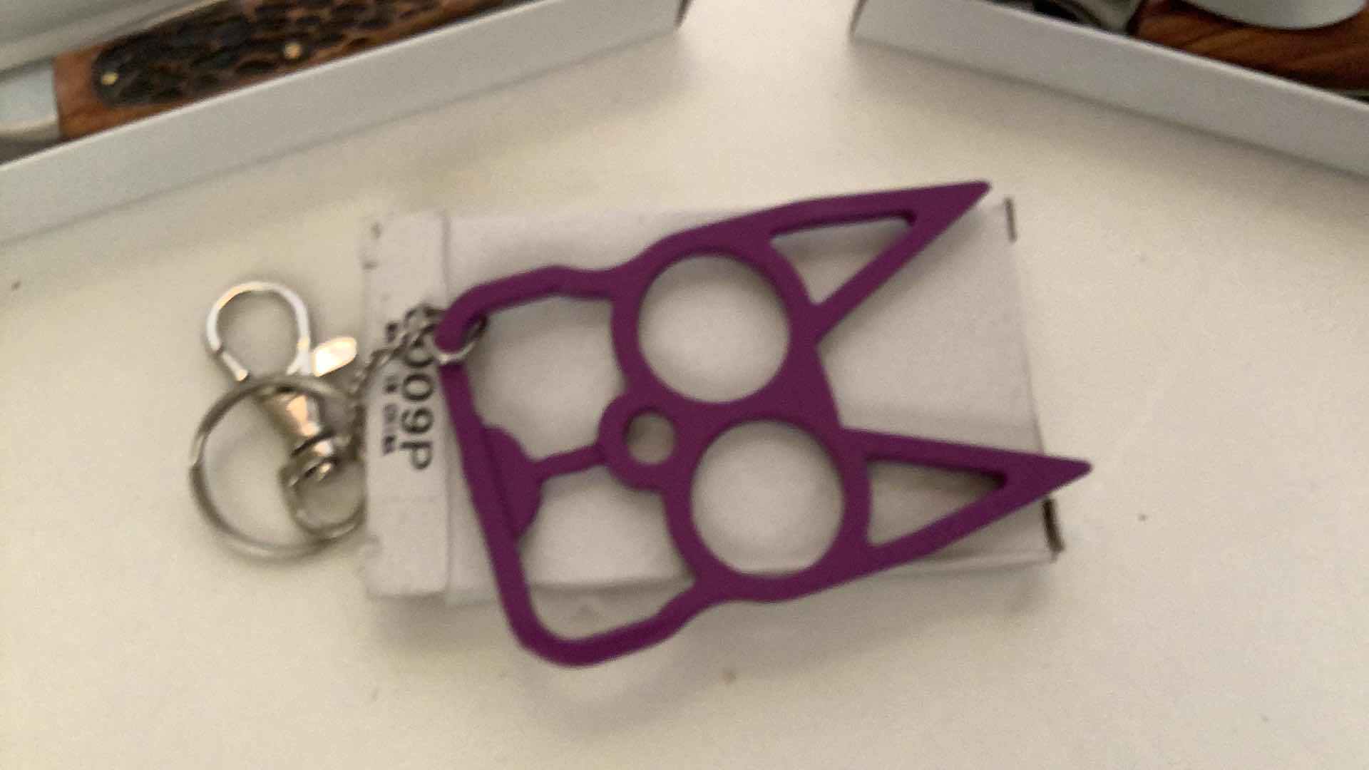 Photo 1 of 3 PCS ASSORTED POCKET KNIVES