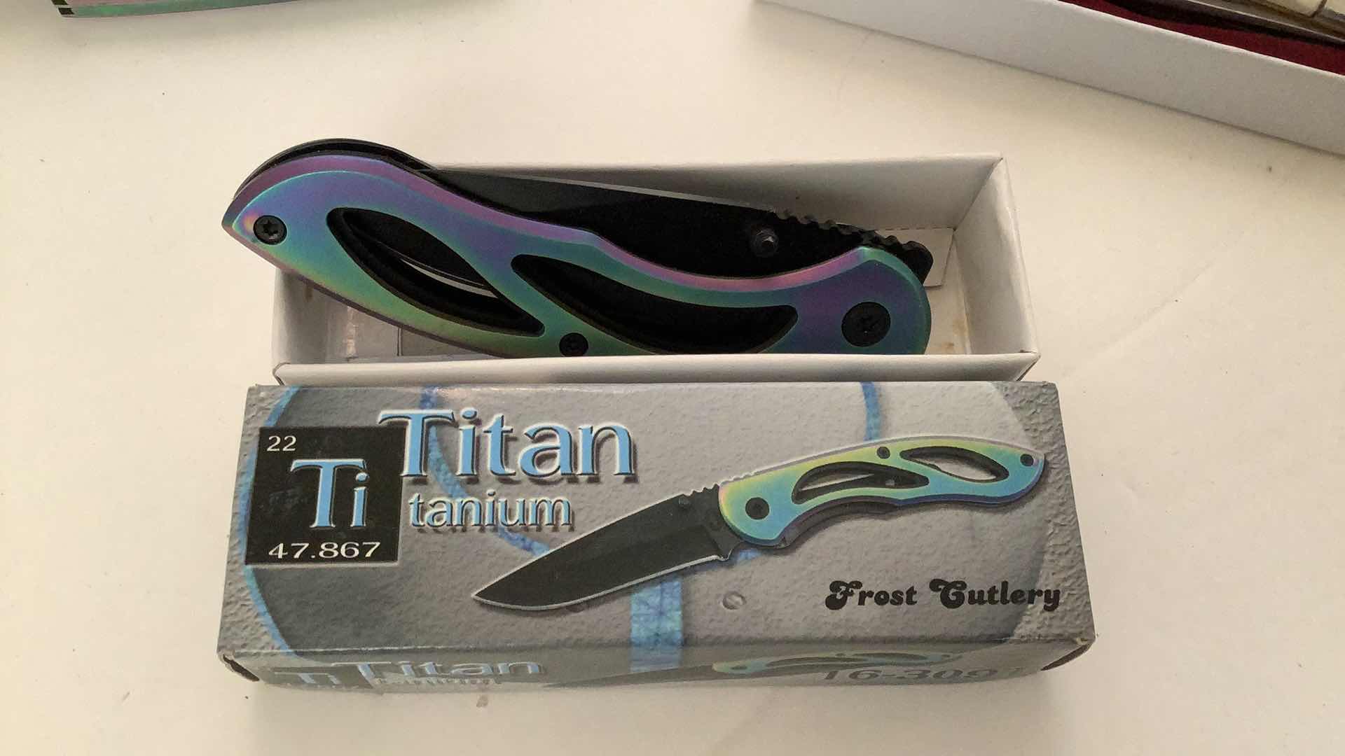 Photo 2 of 3 PCS ASSORTED POCKET KNIVES