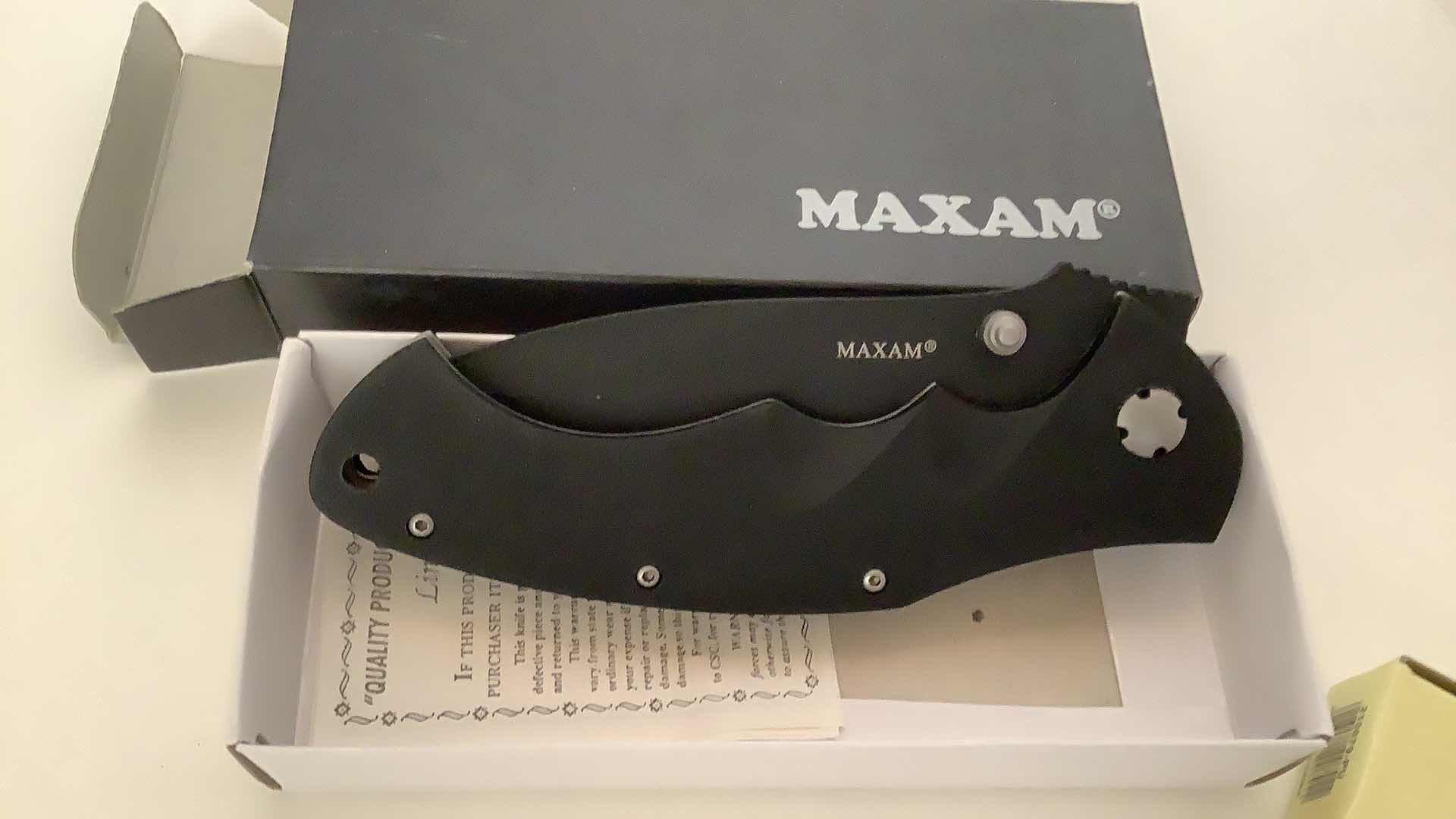 Photo 1 of 3 PCS ASSORTED POCKET KNIVES