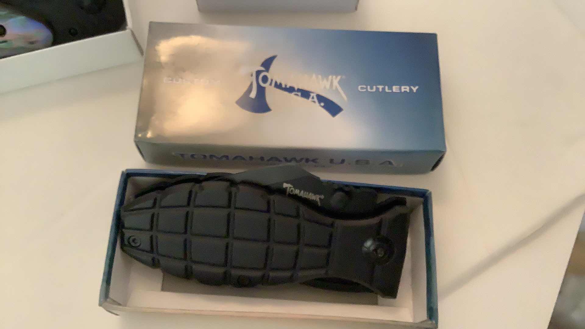 Photo 4 of 3 PCS ASSORTED POCKET KNIVES