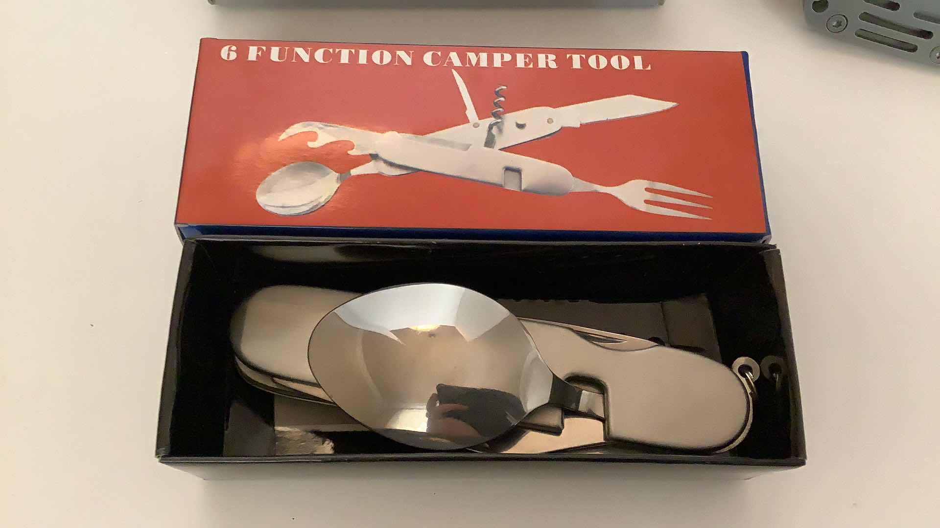 Photo 1 of 3 PCS ASSORTED POCKET KNIVES