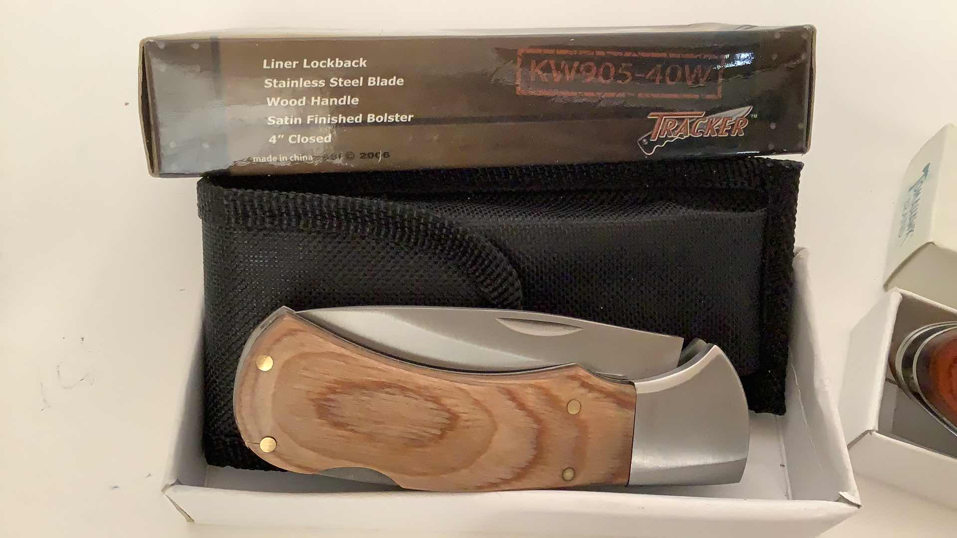 Photo 3 of 3 PCS ASSORTED POCKET KNIVES