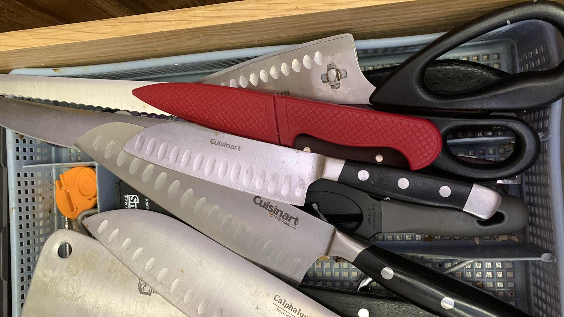 Photo 1 of CONTENTS OF KITCHEN DRAWER