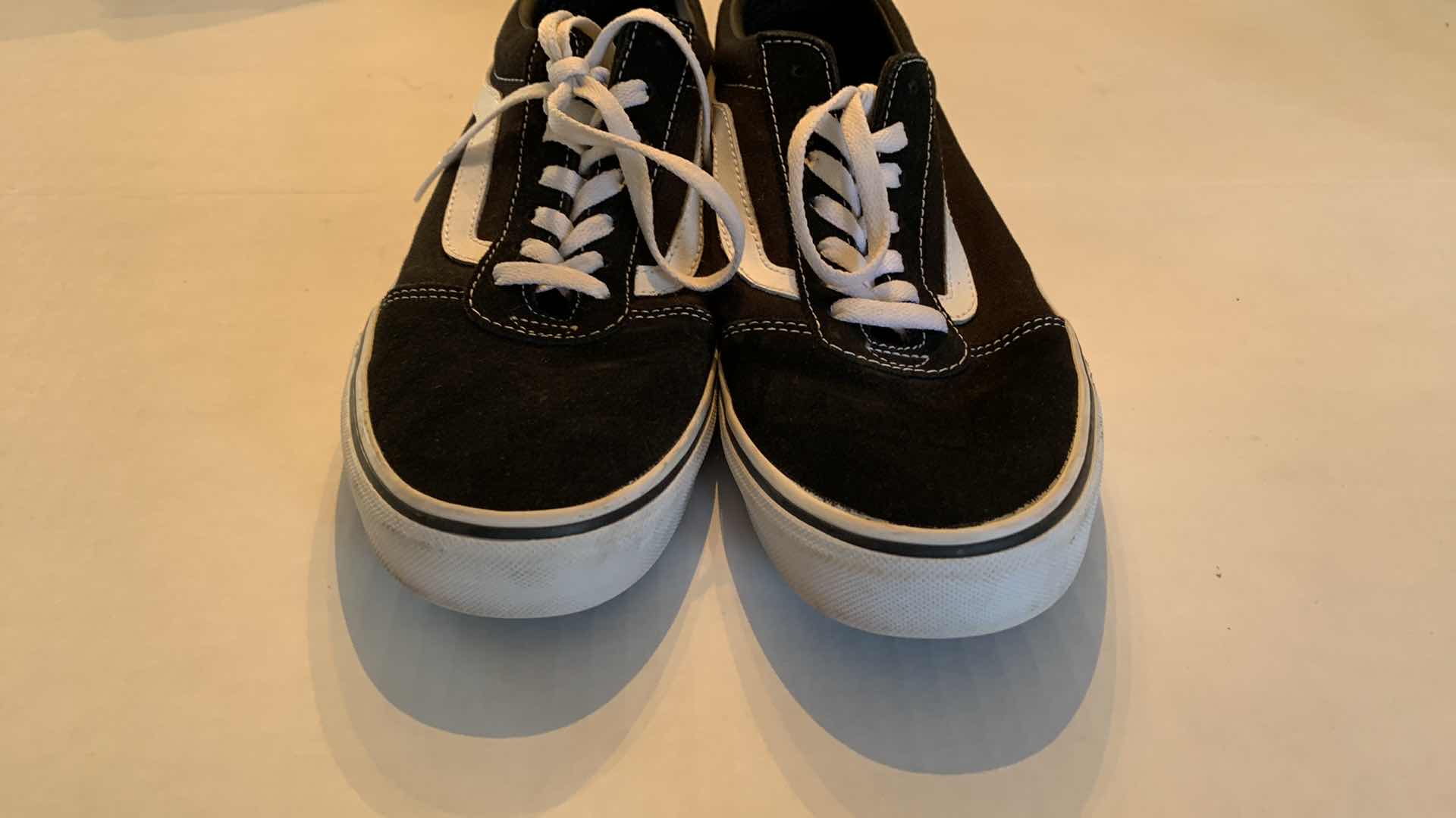 Photo 1 of MENS SUEDE VANS SIZE 8