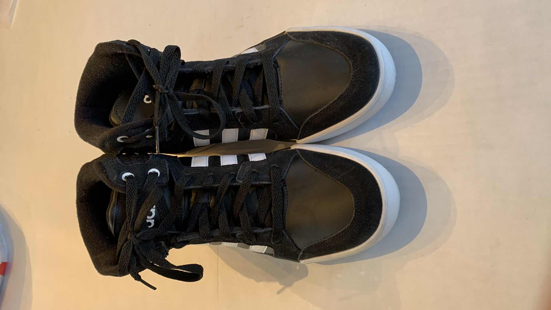 Photo 1 of MENS ADIDAS NEO RALEIGH MID BASKETBALL SNEAKERS SIZE 8