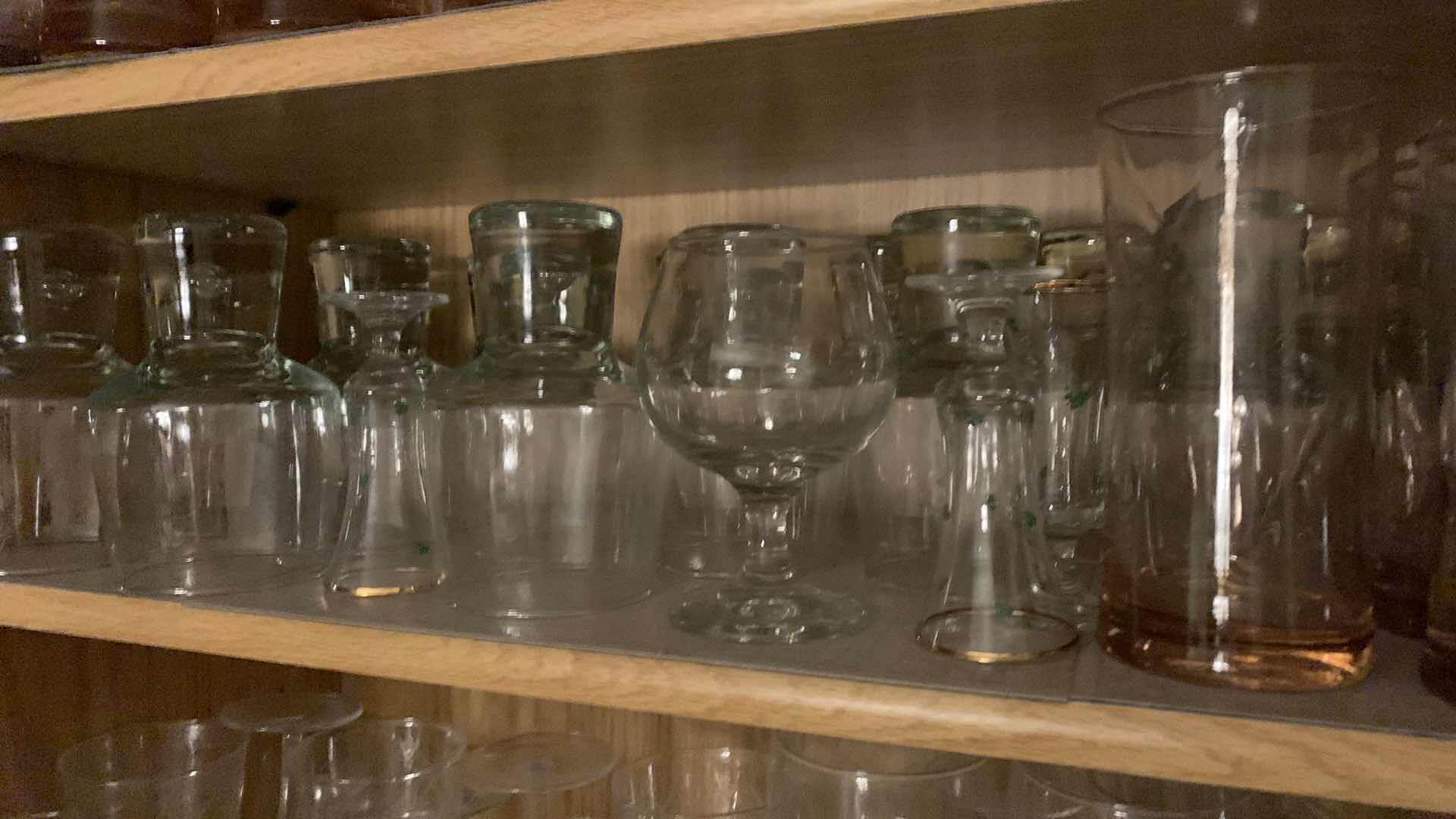 Photo 1 of CONTENTS OF SHELF