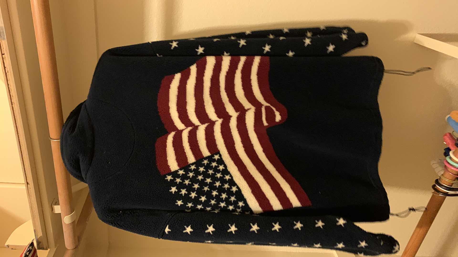 Photo 1 of BEAR RIDGE WOMENS USA FLEECE SIZE MEDIUM
