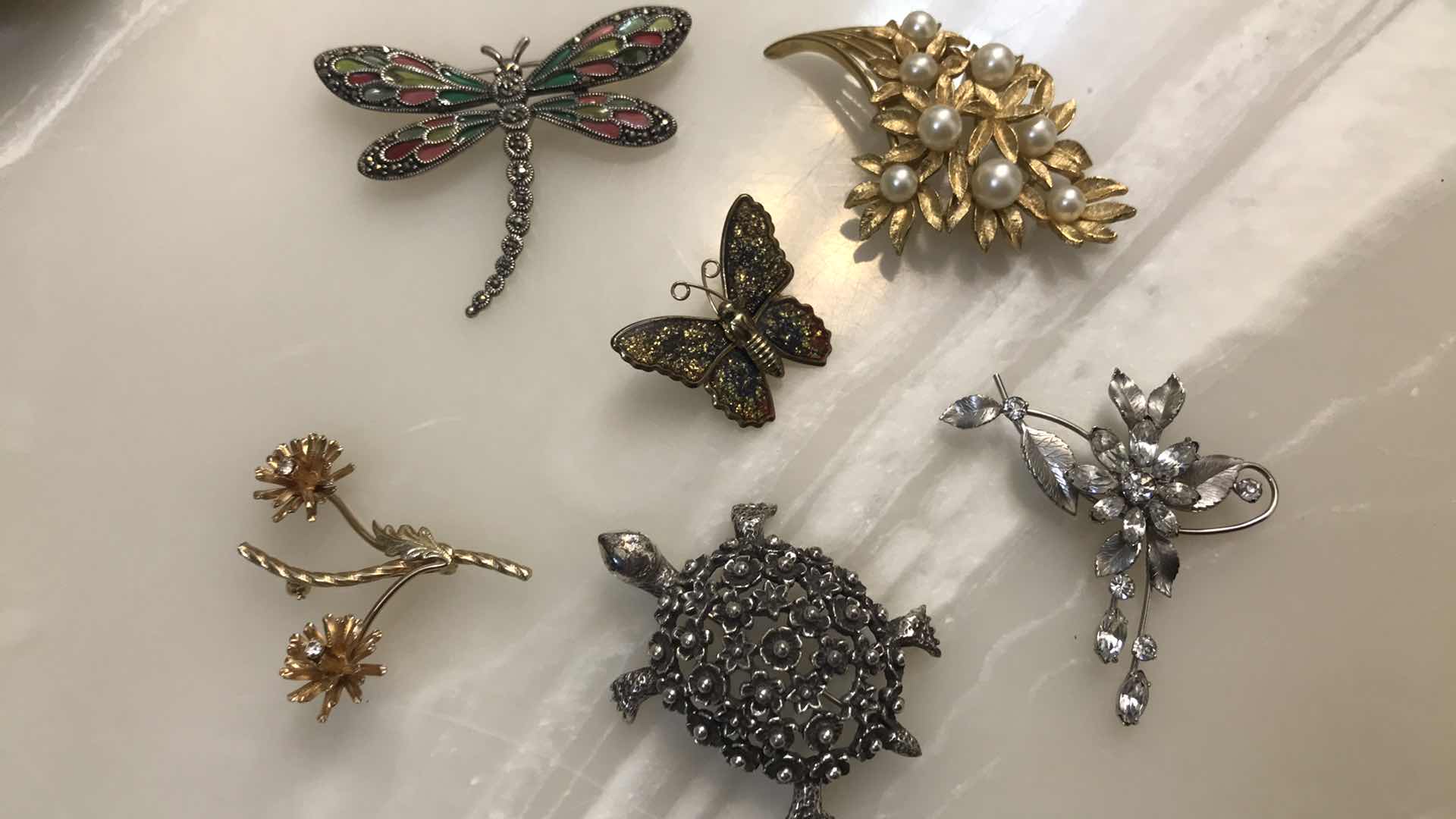 Photo 1 of 6 ASSORTED BROACHES