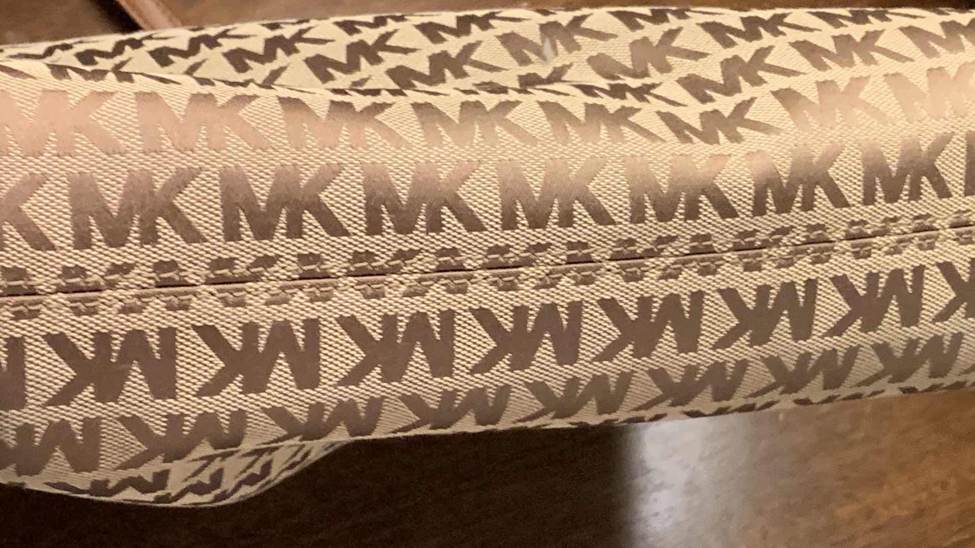 Photo 1 of MICHAEL KORS PURSE