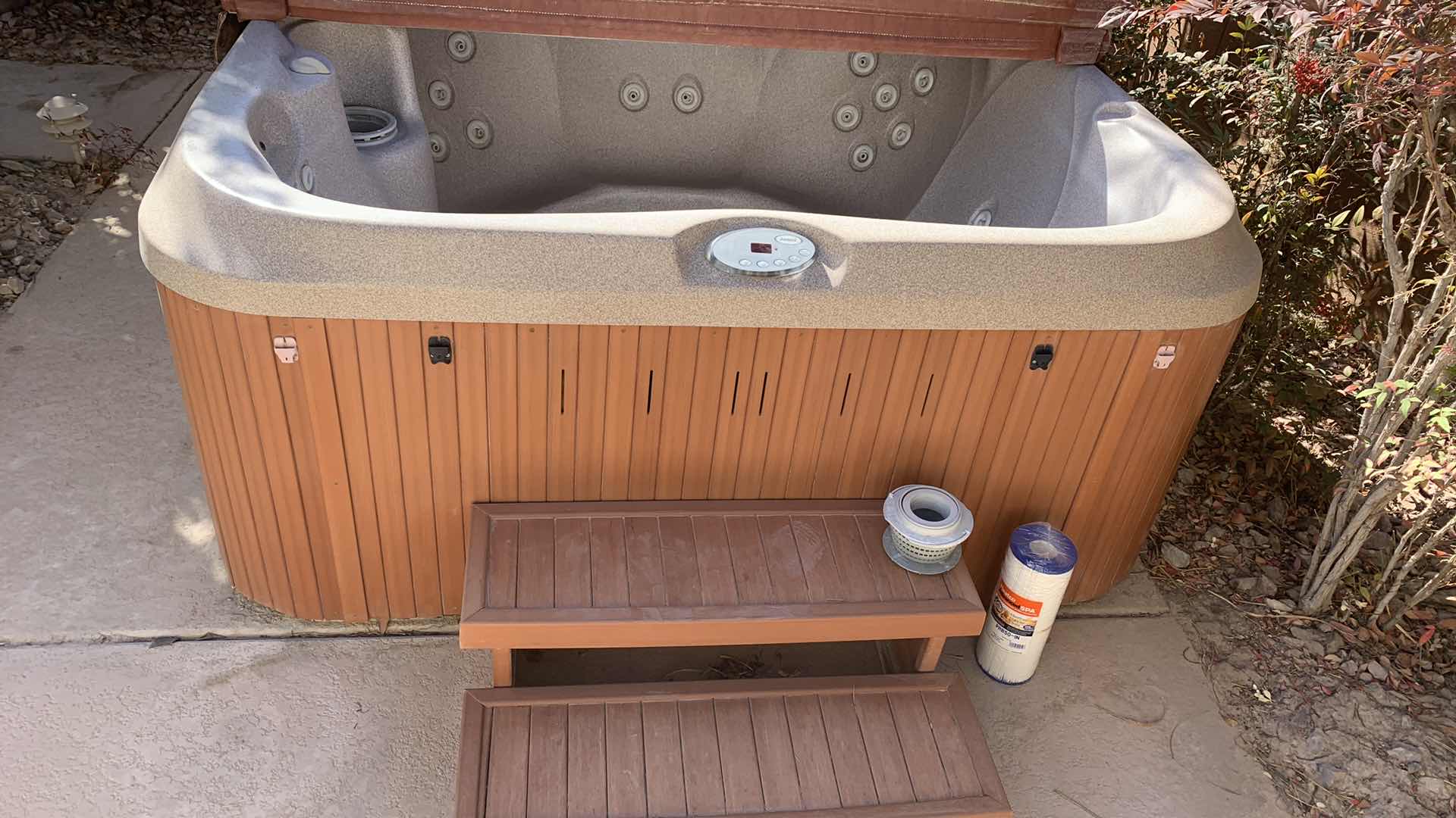 Photo 1 of 6 PERSON JACUZZI 83” X 83” H 39”